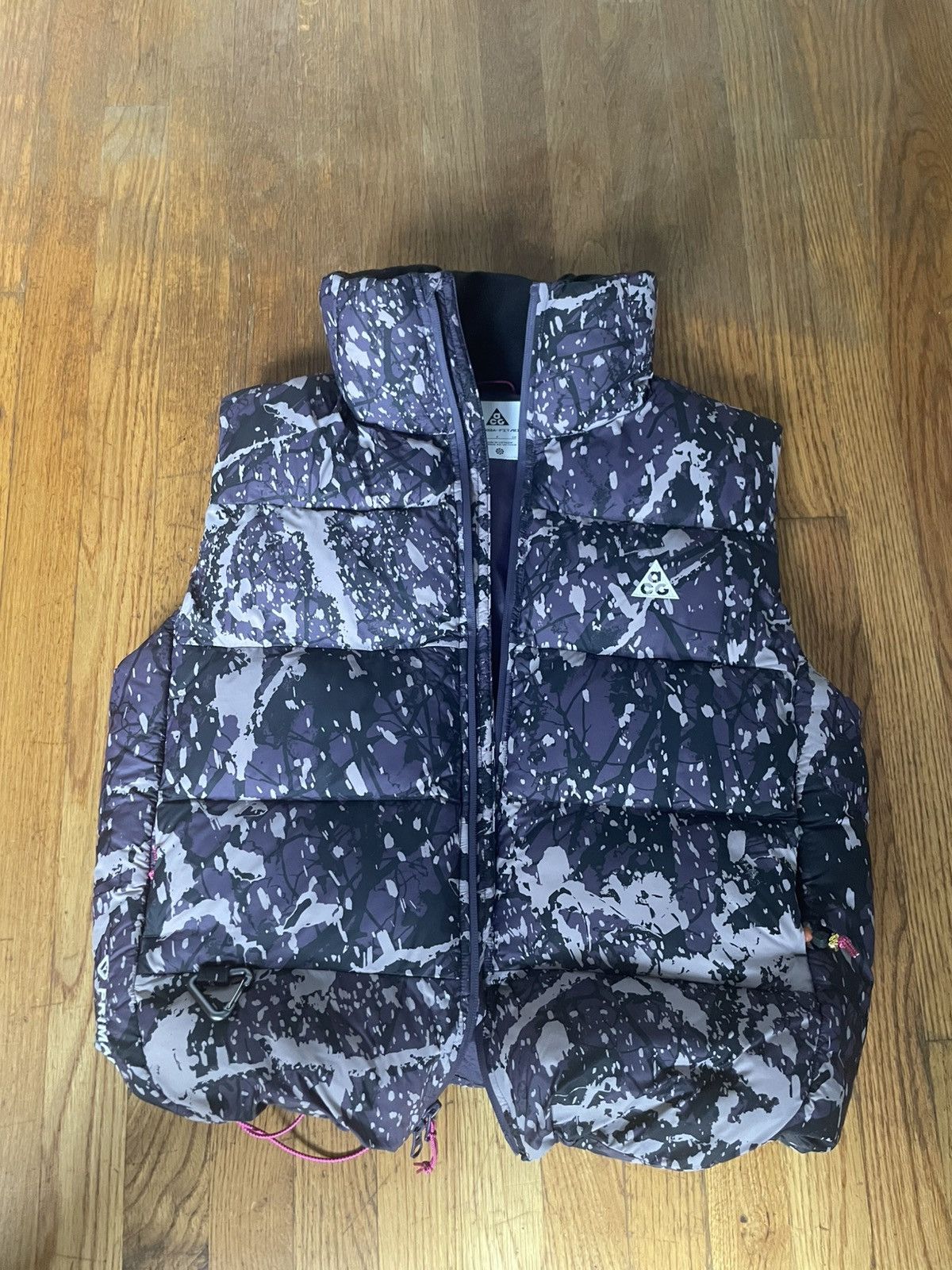 Nike ACG Nike ACG Lunar Lake Puffer Vest Size S / US 4 / IT 40 - 1 Thumbnail