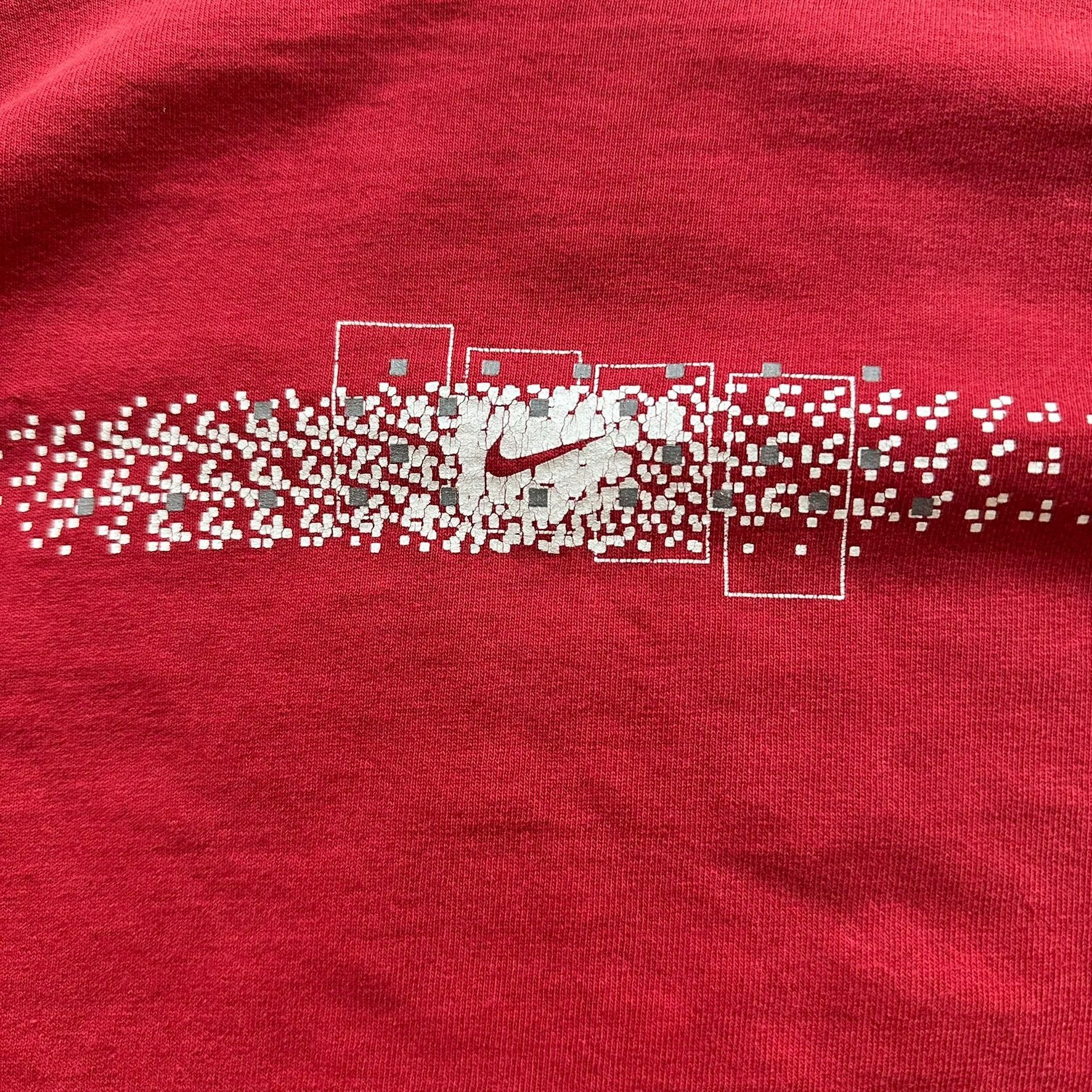 Nike Vintage Y2K Nike Center Swoosh Logo T-Shirt Red Athletic Wor Size US M / EU 48-50 / 2 - 2 Thumbnail