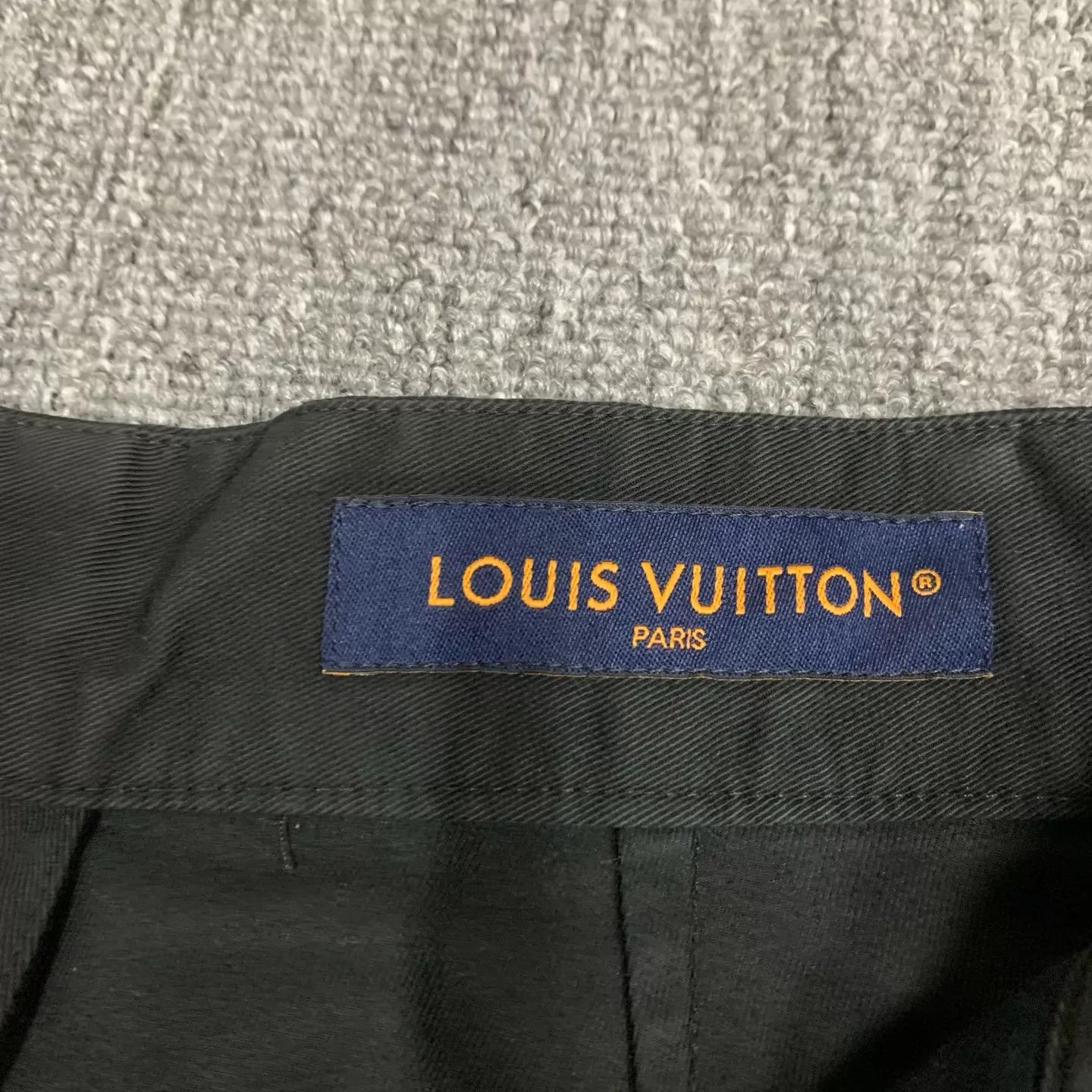 Louis Vuitton LV Black Peace Dove Cargo Pants 46 95 new Size US 30 / EU 46 - 4 Thumbnail