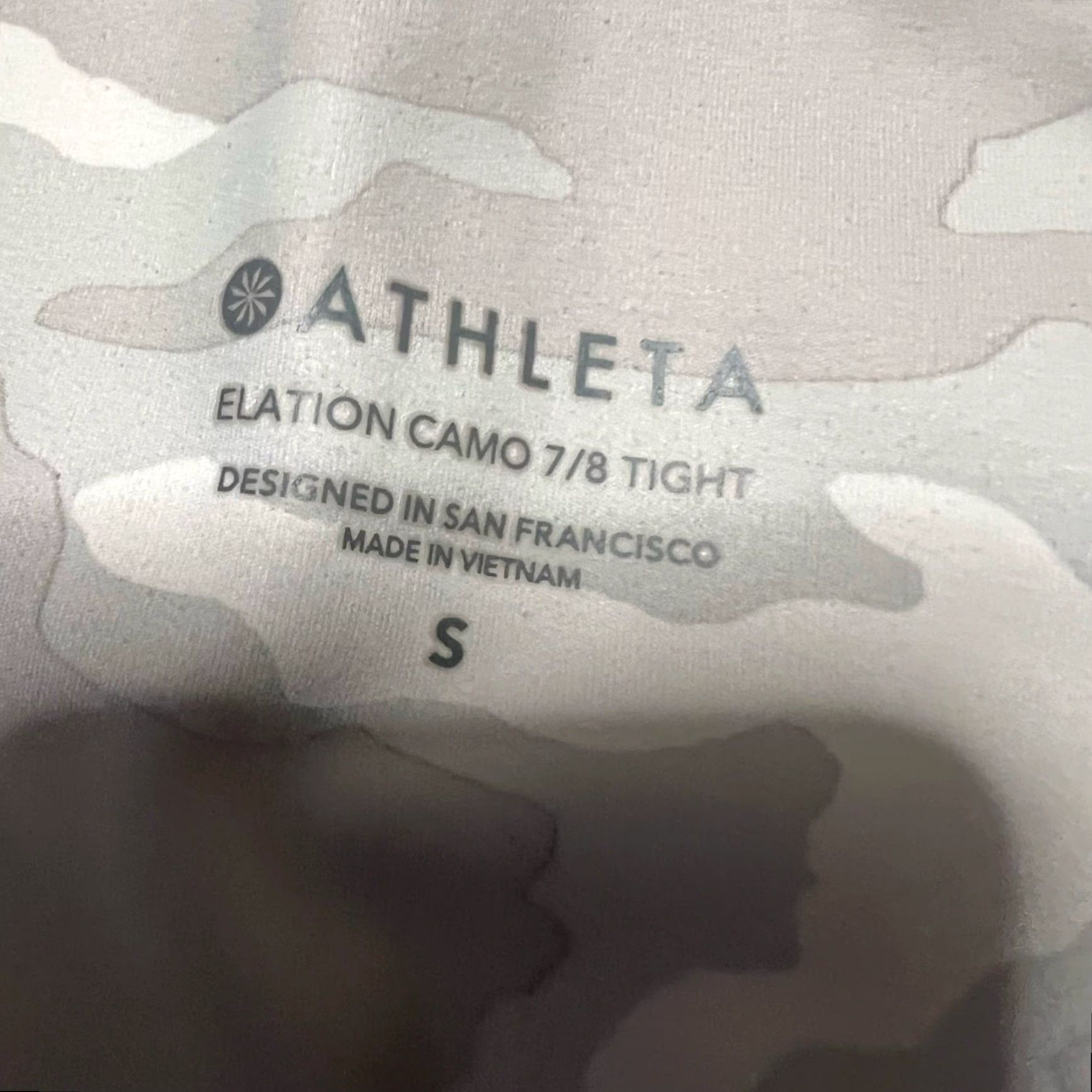 Athleta Athleta Leggings Womens Small Elation Camo 7/8 Beige Pants Size 28" / US 6 / IT 42 - 5 Thumbnail