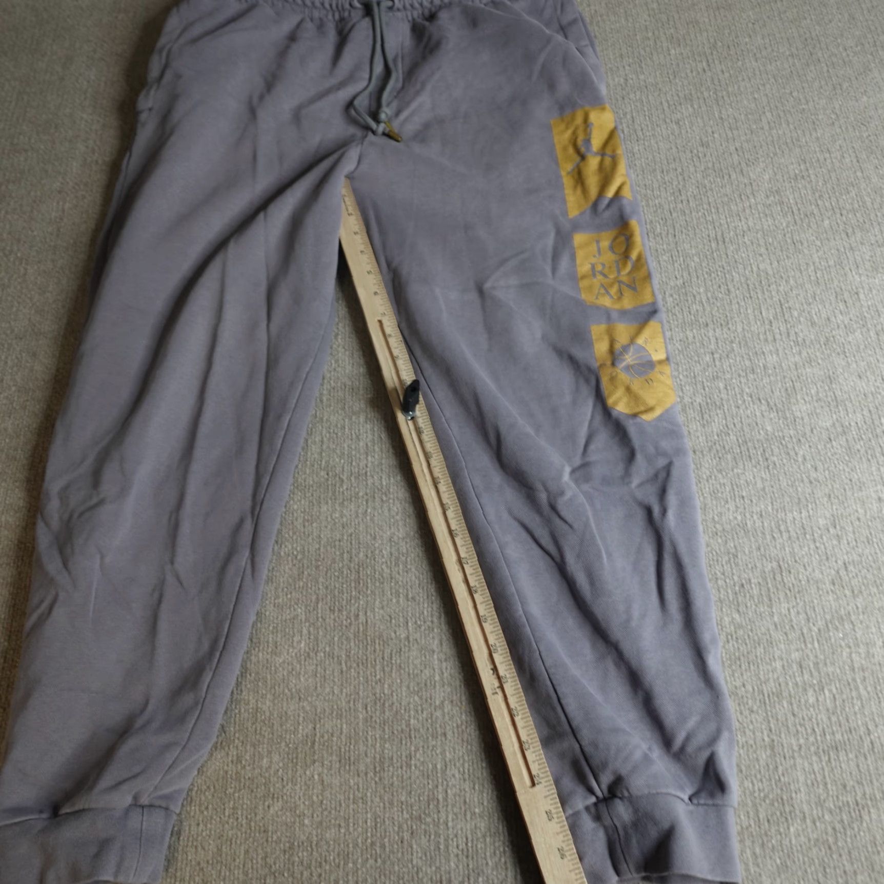 Jordan Brand Jordan Pants L Gray Jogger Activewear Mens Large HBR Double Sided Remastered AV0690 Size US 33 - 2 Thumbnail