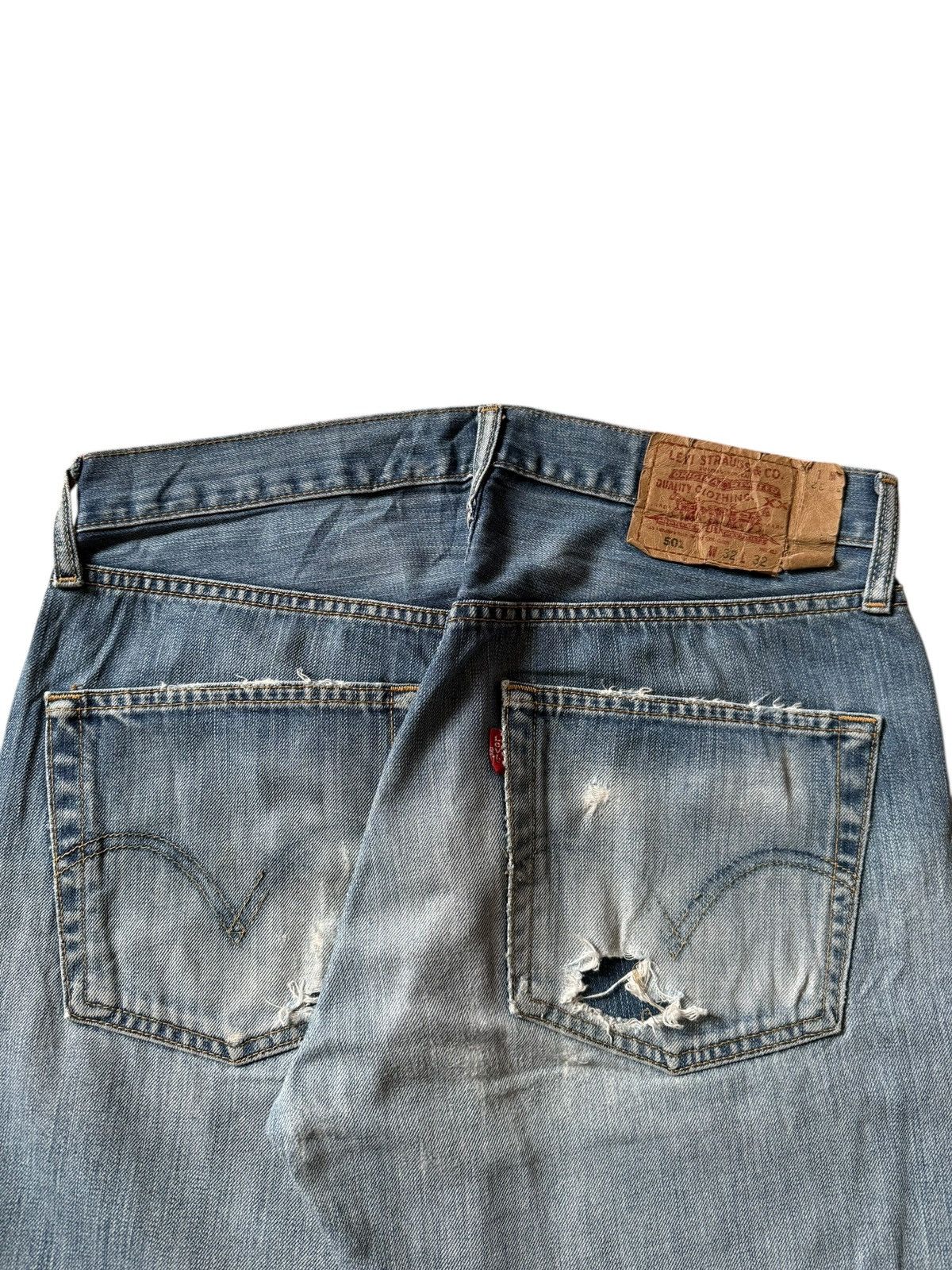 Levi's Vintage 90s Levis 501 Faded Wash Patches Distress Jeans Size US 32 / EU 48 - 4 Thumbnail