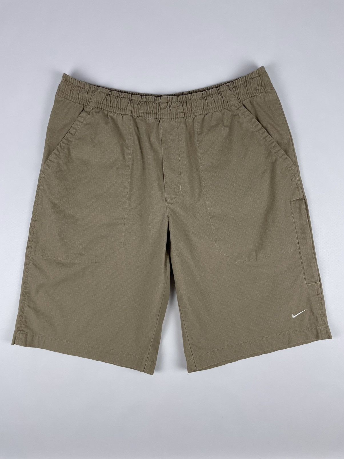 Nike Vintage Nike cargo Shorts Size US 34 / EU 50 - 1 Thumbnail