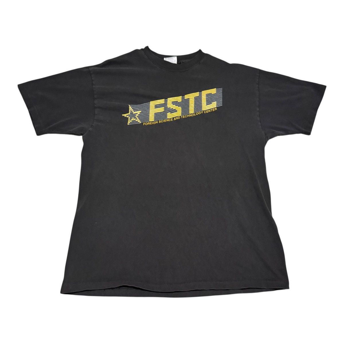 Hanes 90s Foreign Science and Technology Center US ARMY Shirt L Size US L / EU 52-54 / 3 - 1 Thumbnail