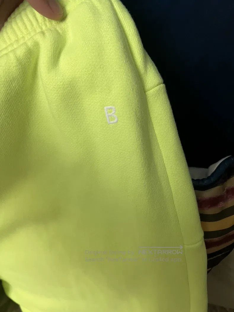 Balenciaga Balenciaga size M Loose Fit Men's Sweatpants, Size M, Fluo Size US 27 - 4 Thumbnail