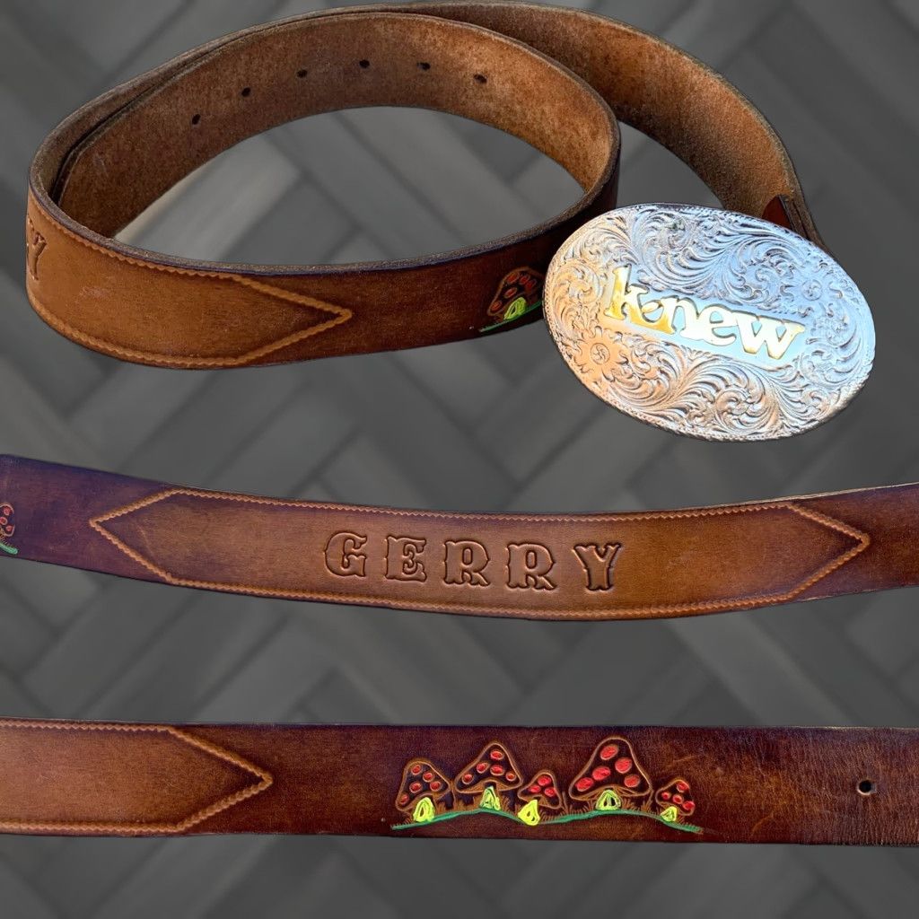 Vintage VINTAGE tooled leather belt 60s 70s painted mushroom theme GERRY k-new buckle M adult unisex Brown leather belt Size ONE SIZE - 1 Thumbnail