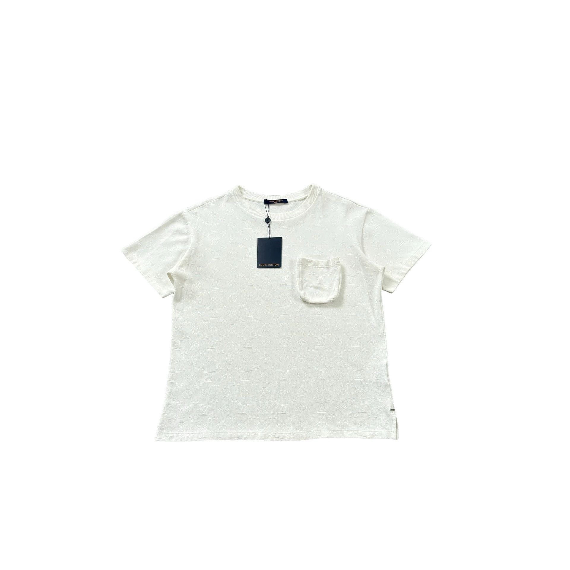 Louis Vuitton Louis Vuitton Monogram Pocket T-Shirt Size M Size US M / EU 48-50 / 2 - 1 Thumbnail