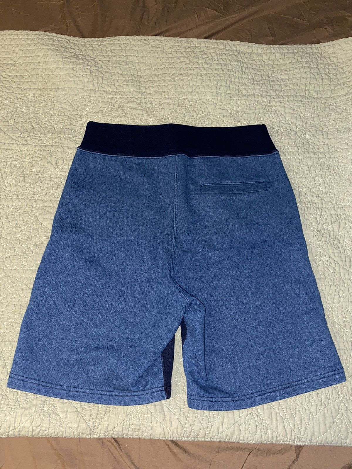 Bape Indigo Tiger Shark Sweat Shorts Size US 30 / EU 46 - 2 Thumbnail