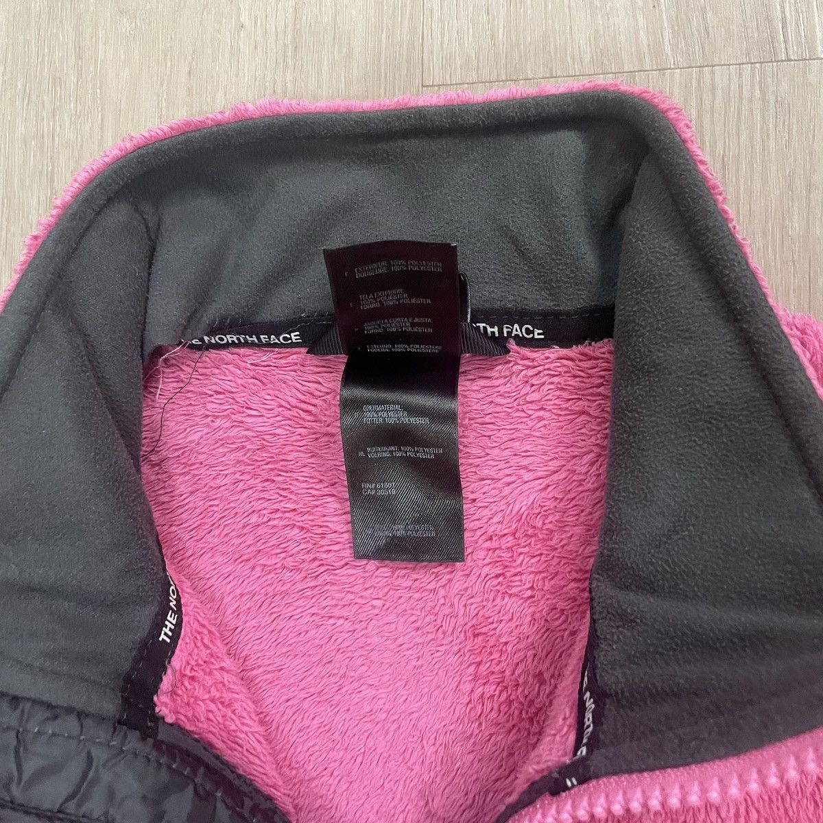 The North Face WORN The North Face Women’s Fuzzy Osito Full Zip Fleece Pink Size S / US 4 / IT 40 - 3 Thumbnail