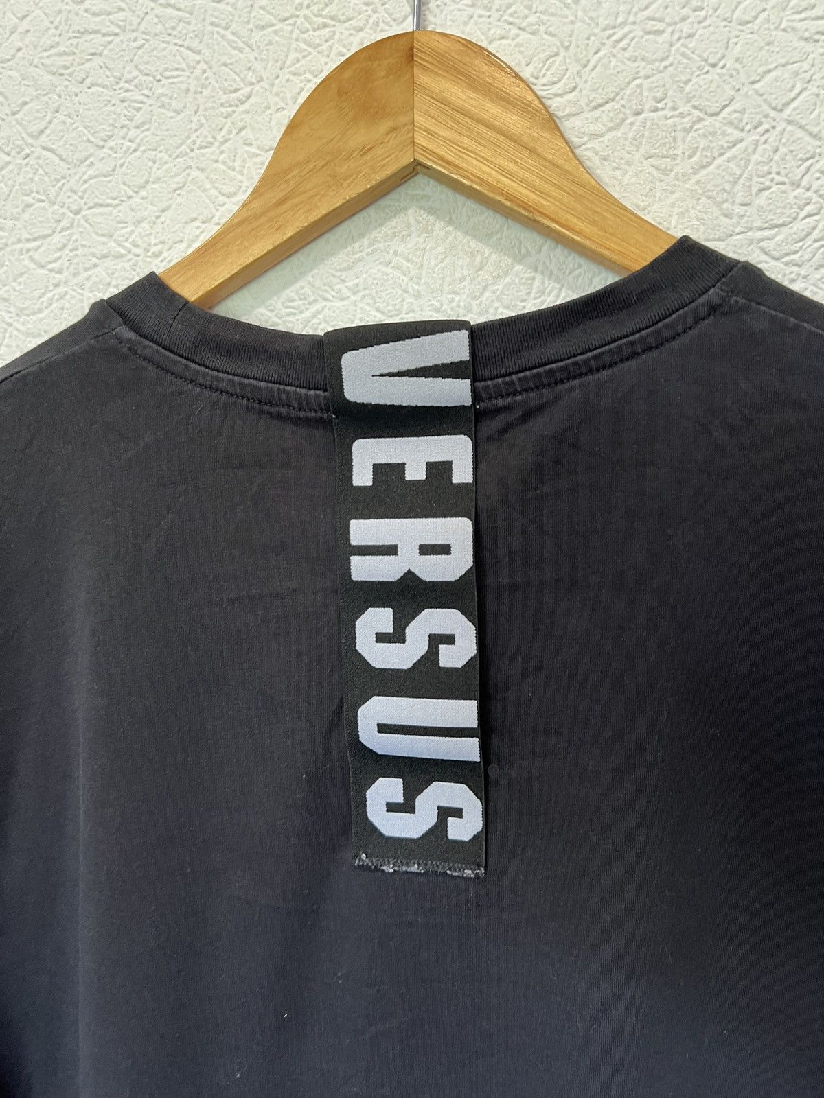 Versace Mens T Shirt Versace Versus Big Logo Size L Size US L / EU 52-54 / 3 - 5 Thumbnail