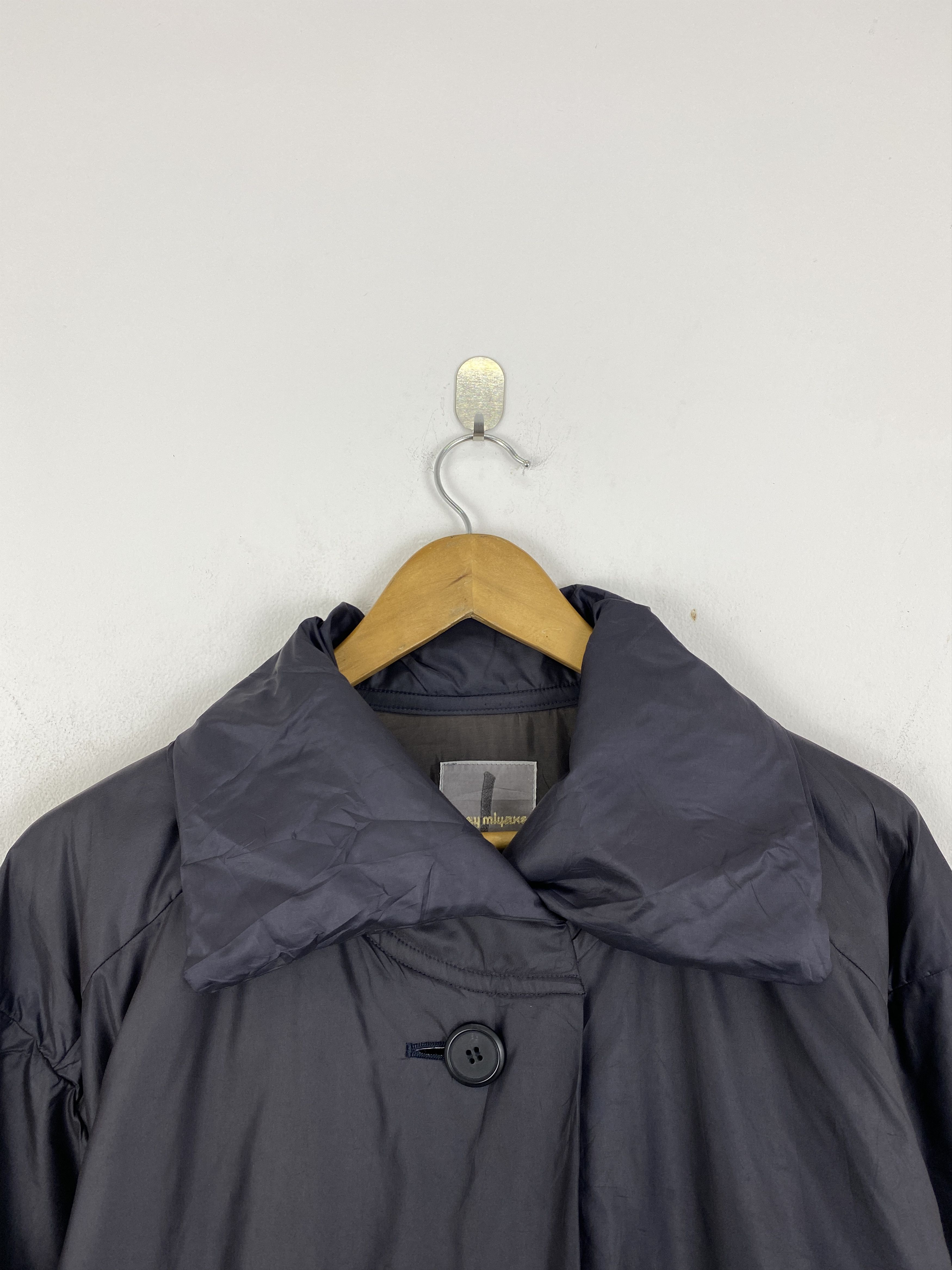 Issey Miyake Vintage Issey Miyake Designer Button Up Long Jacket J2044 Size US M / EU 48-50 / 2 - 4 Thumbnail