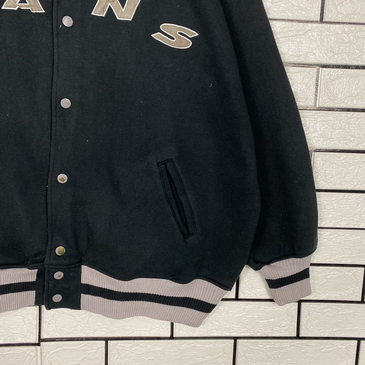 Japanese Brand 📌Vintage Bomber Jacket Vans Snap Button Size US L / EU 52-54 / 3 - 6 Thumbnail