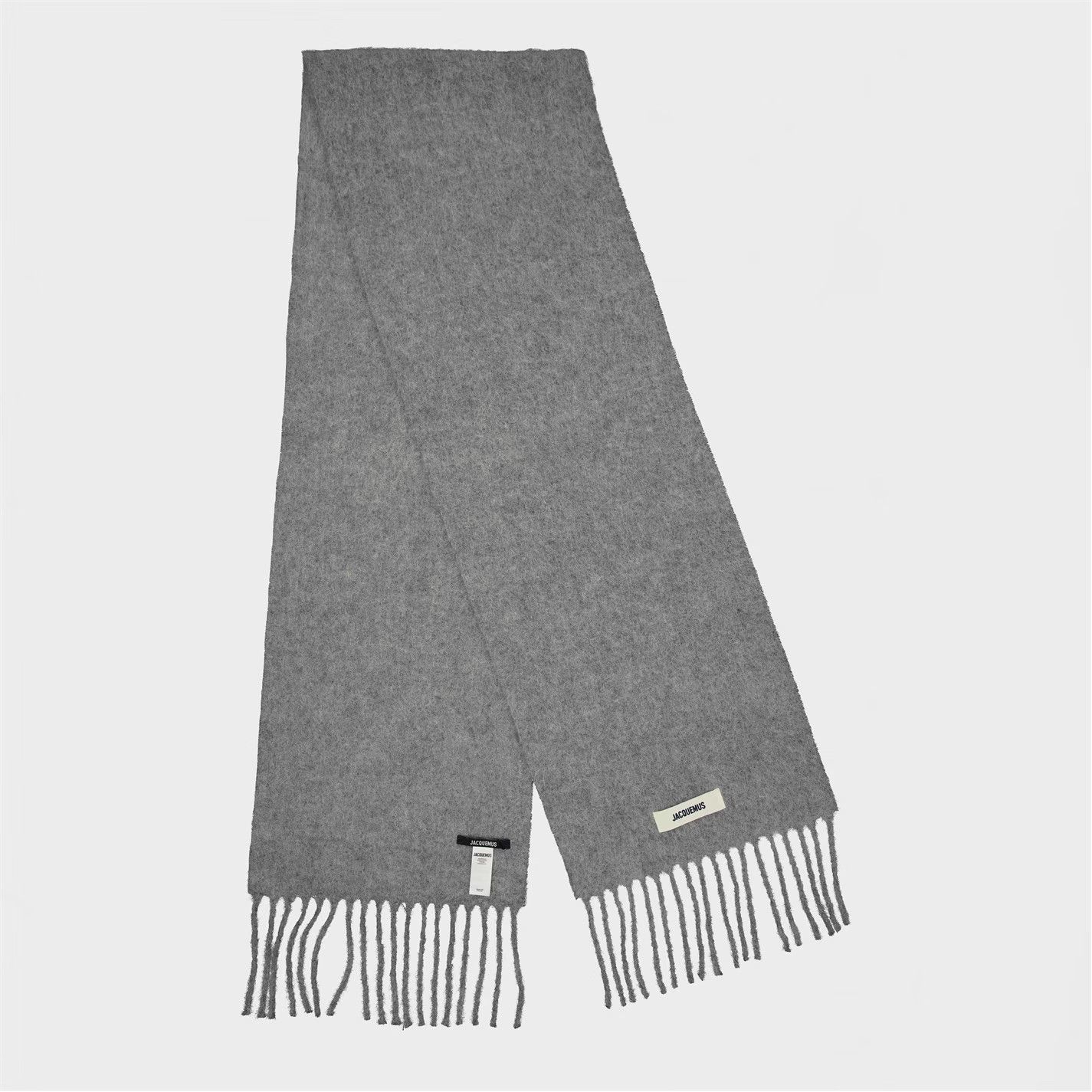 Jacquemus o1g2r1mq0426 Size: OS / Knitted Scarf in Grey Size ONE SIZE - 1 Thumbnail