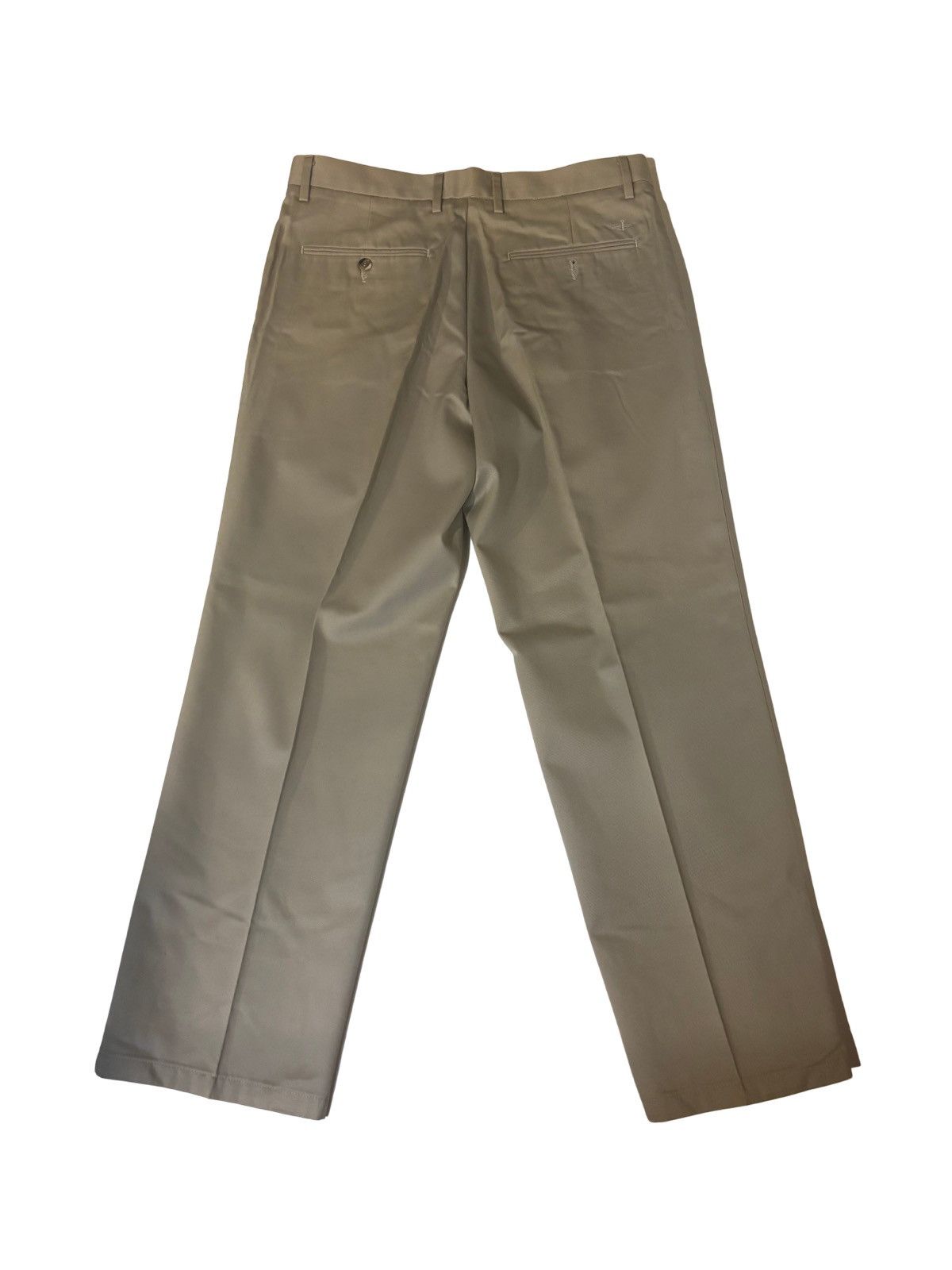 Dockers Men’s beige Chino Pants.mp3430 Size US 34 / EU 50 - 7 Thumbnail