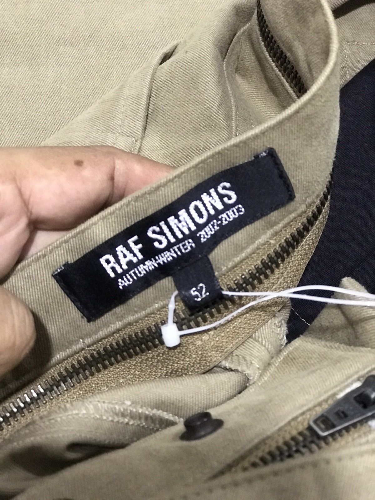 Raf Simons Rare Deadstock A/W 2002-2003 Raf Simons Zipwaist Pants Size US 34 / EU 50 - 16 Thumbnail