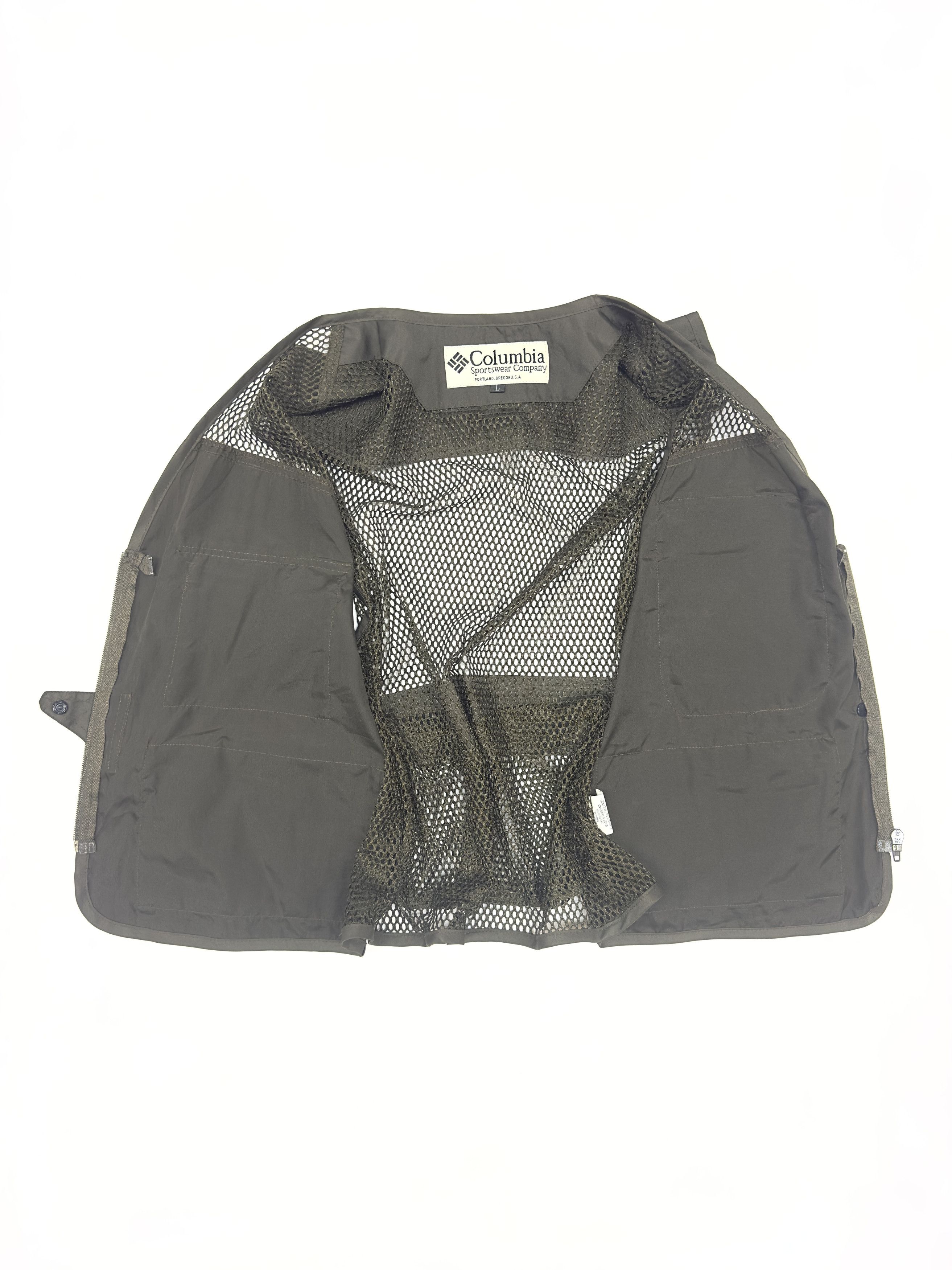 Columbia Columbia Multi-Pocket Vintage Fishing Mesh Vest Size US L / EU 52-54 / 3 - 4 Thumbnail