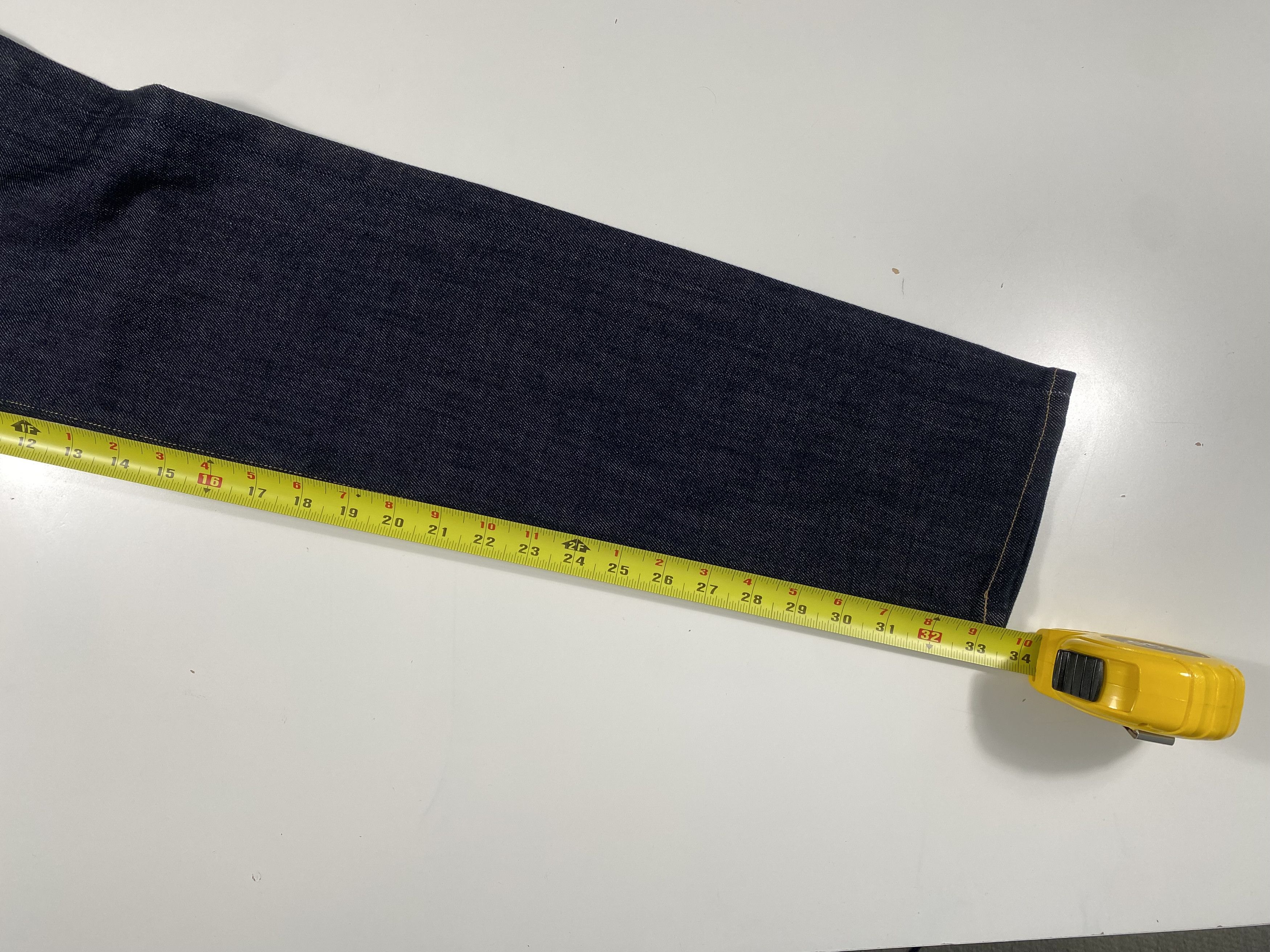 Levi's Levi's Made & Crafted Needle Narrow Dark Wash Selvedge Jeans Size US 28 / EU 44 - 11 Thumbnail
