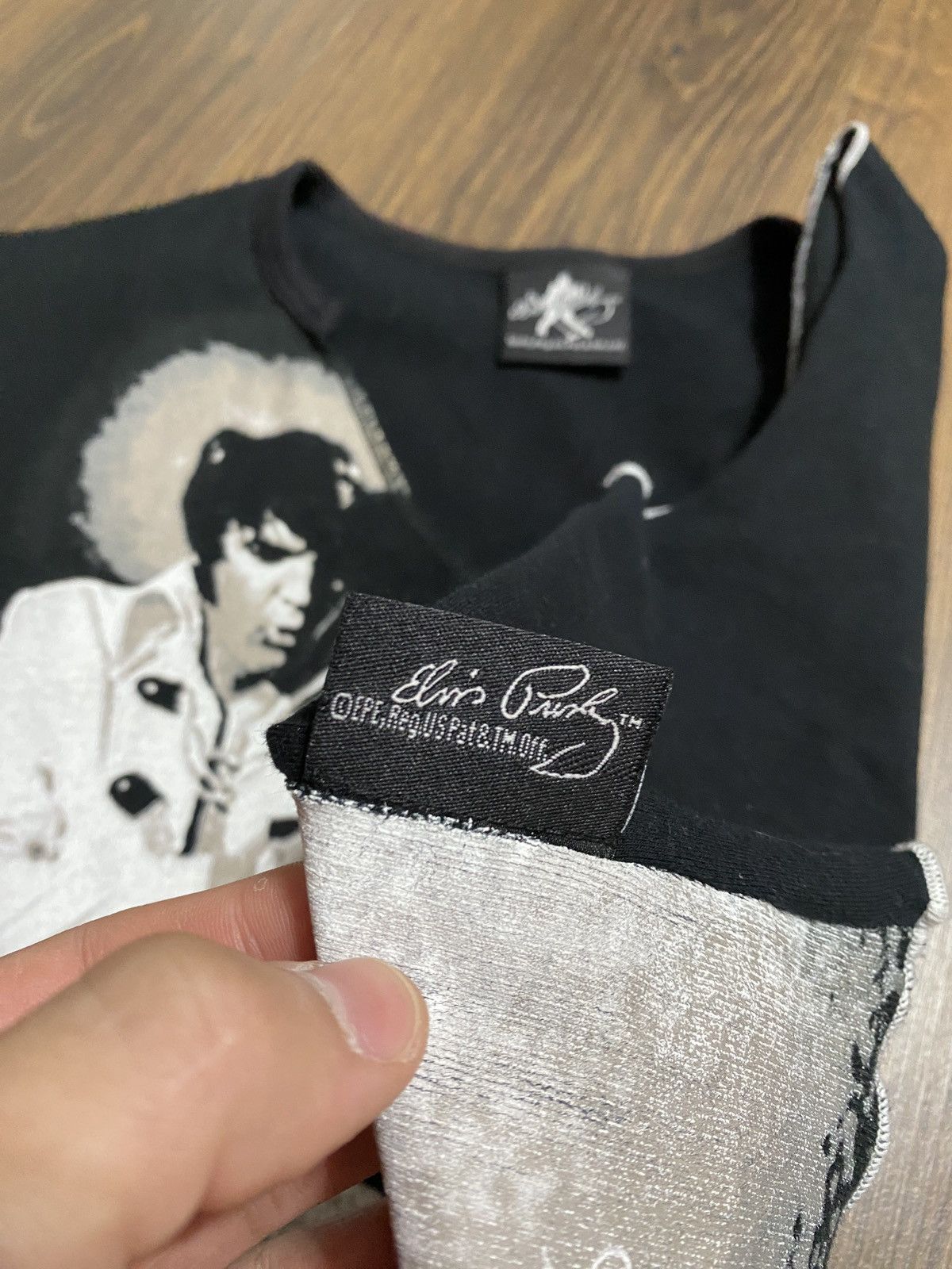Band Tees Rare vintage band tee Elvis presley Made in USA t shirt Y2k Size US S / EU 44-46 / 1 - 8 Thumbnail