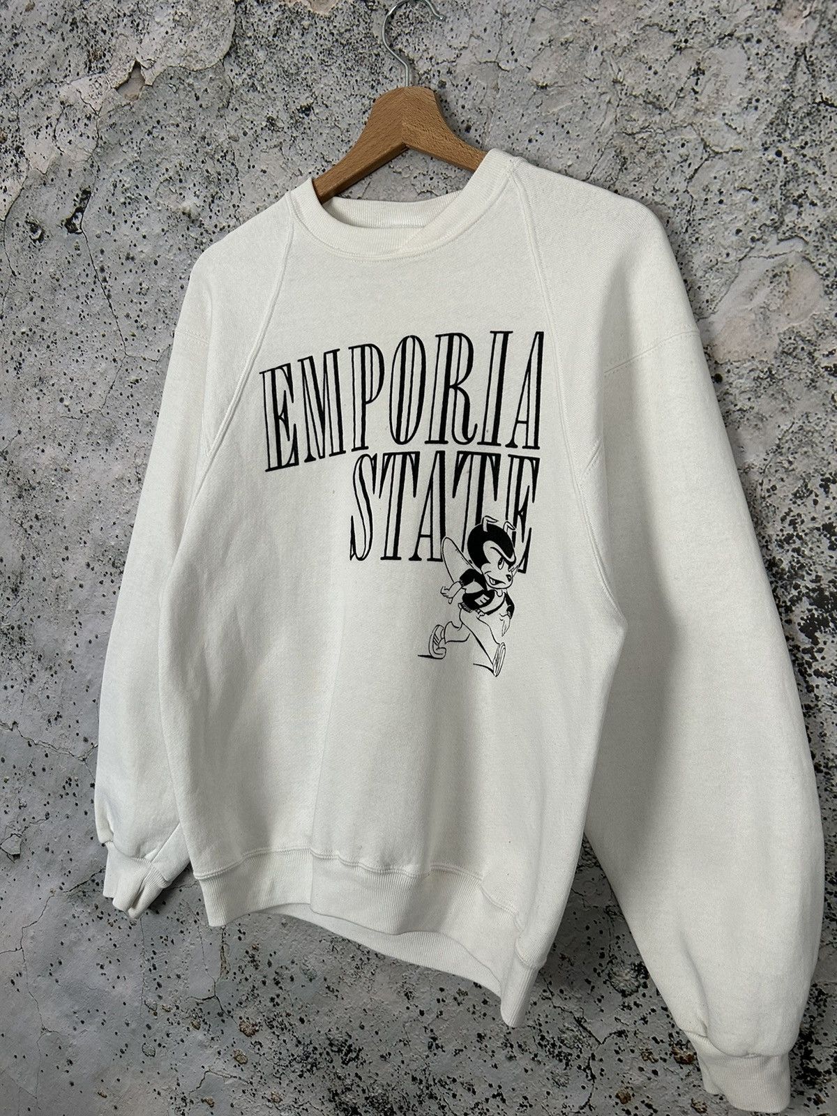 Vintage Vintage Emporia State University Crewneck 90s Boxy Sport Size US M / EU 48-50 / 2 - 2 Thumbnail
