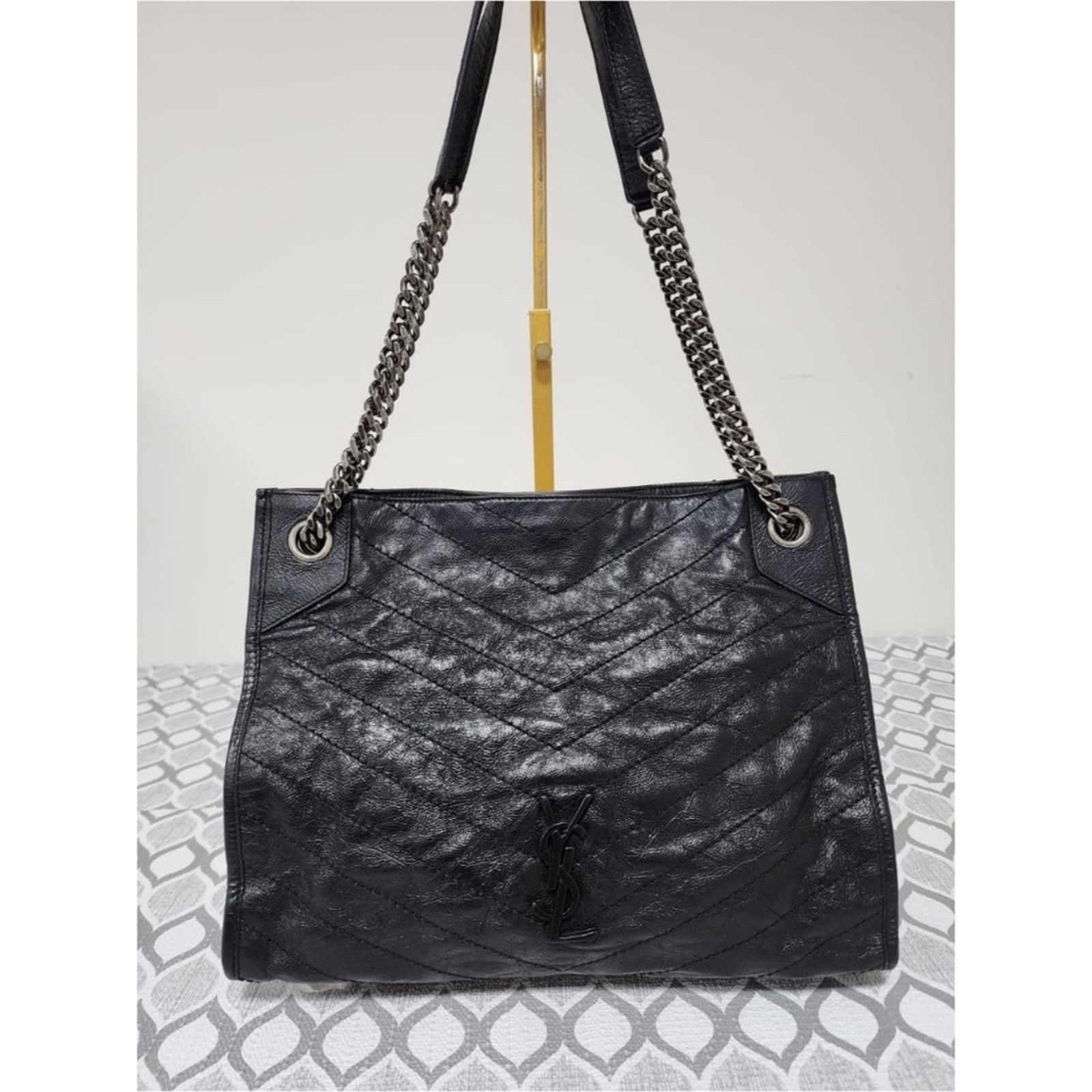 Saint Laurent Paris St Laurent Crinkled Calfskin Matelasse Monogram Large Niki S Size ONE SIZE - 1 Thumbnail