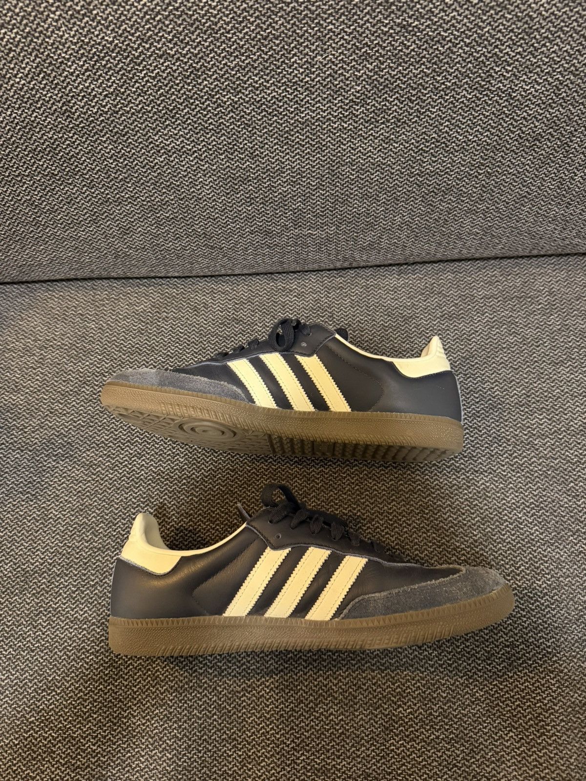 Adidas Navy Blue Leather Adidas Sambas Size US 10.5 / EU 43-44 - 3 Thumbnail