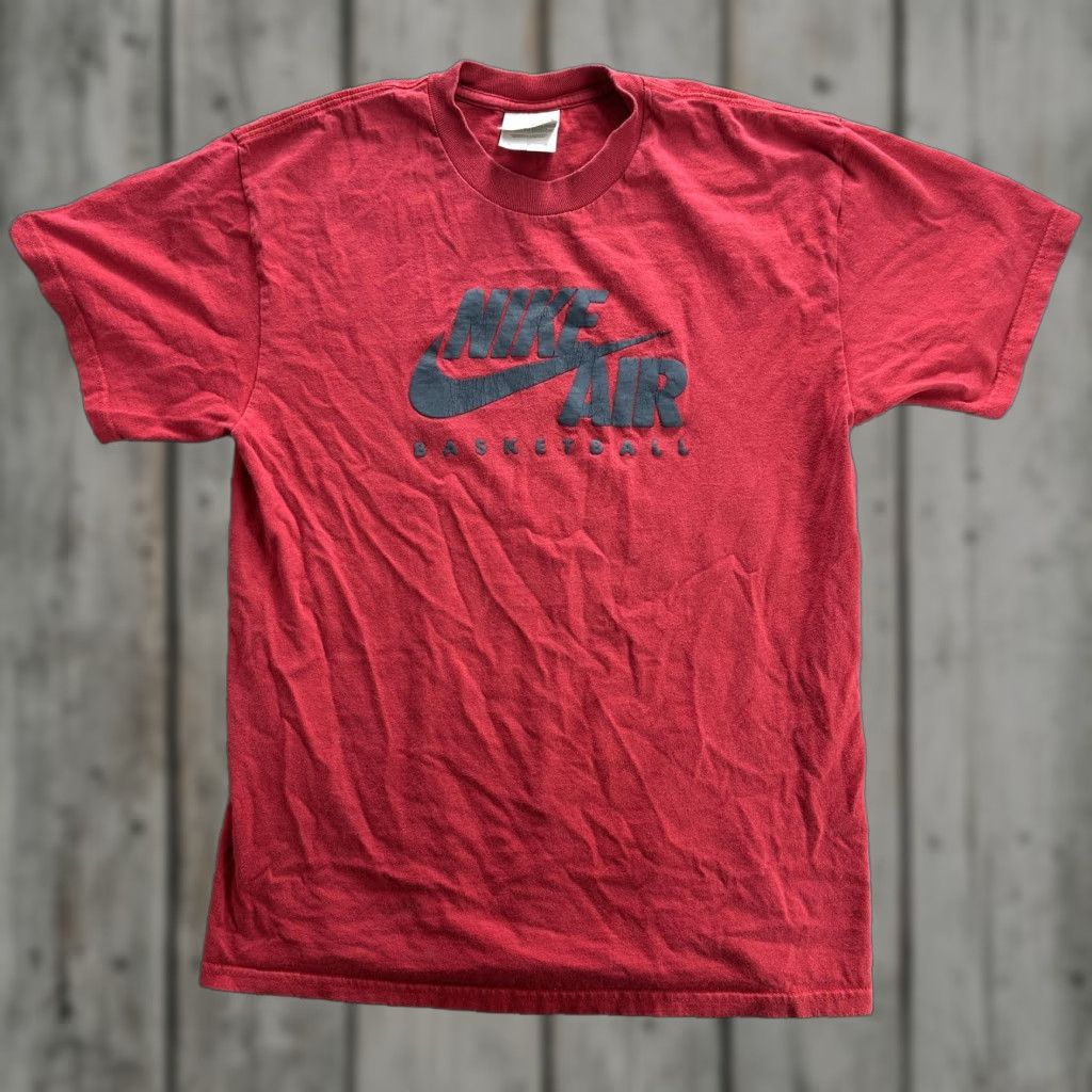 Nike VINTAGE Nike Air Shirt Mens Medium Red Basketball Swoosh Logo Graphic Tee 90s Mens Size US M / EU 48-50 / 2 - 1 Thumbnail