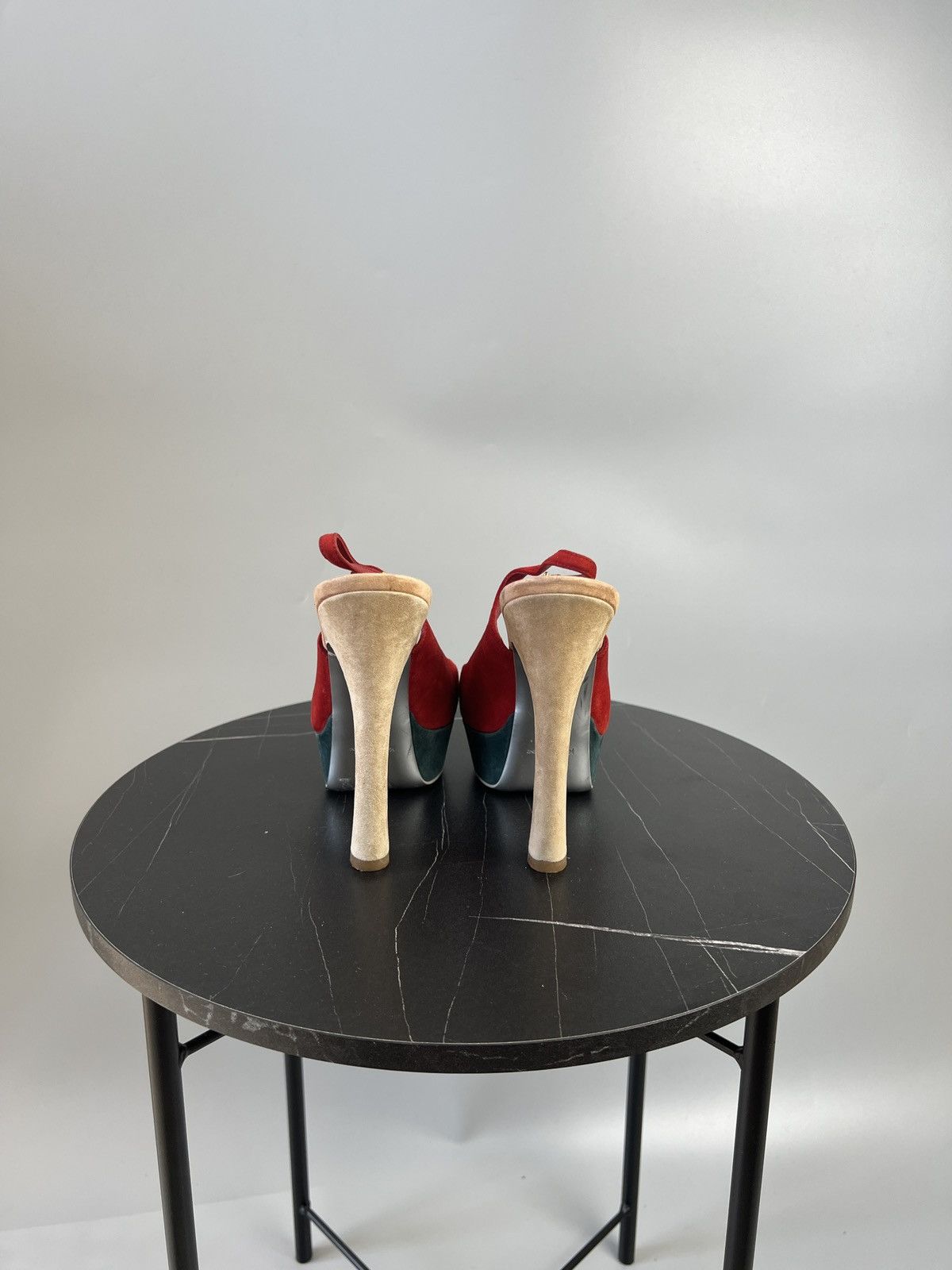 Yves Saint Laurent Yves Saint Laurent Rive Gauche Suede Platform Pumps (Y0498) Size US 8 / IT 38 - 5 Thumbnail