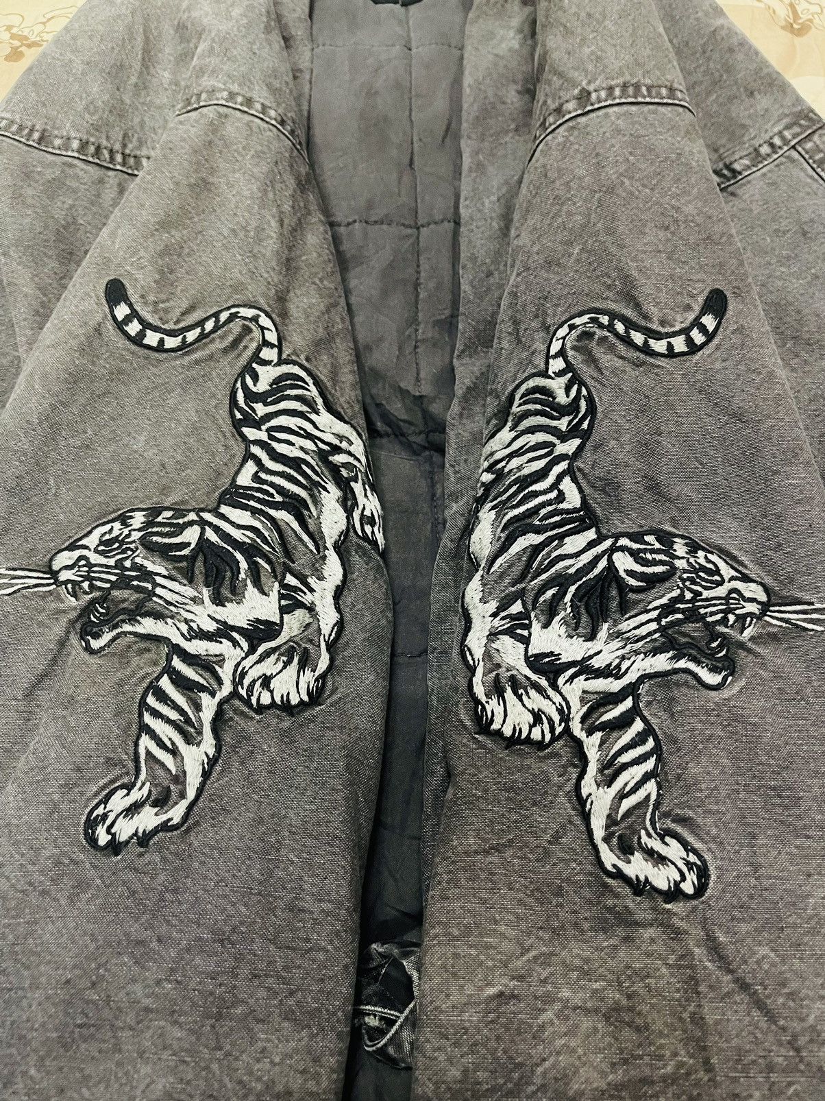 Other Ben Steven Kimono Tiger Design (12) Size US XL / EU 56 / 4 - 8 Thumbnail