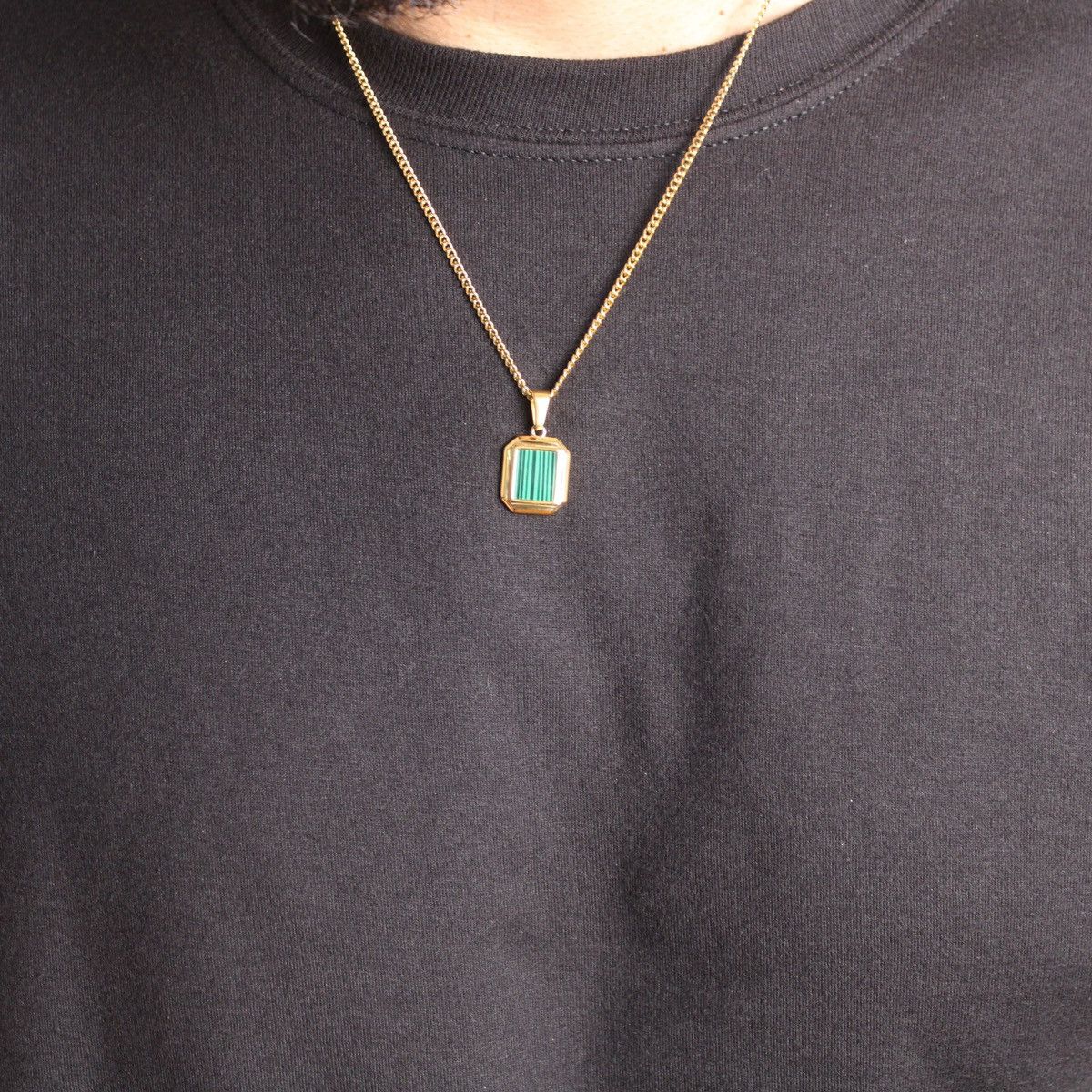 Jewelry Gold Faux Malachite Pendant Necklace Size ONE SIZE - 2 Thumbnail