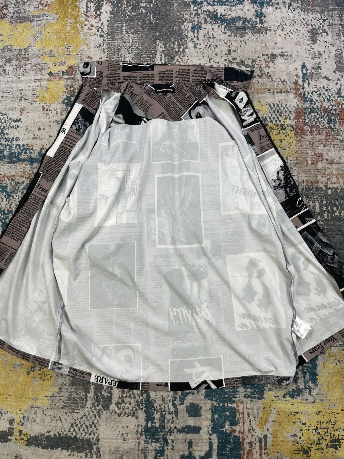 semanticdesign Semantic Design Magazine Print Zip Up Shirt Size US L / EU 52-54 / 3 - 9 Thumbnail