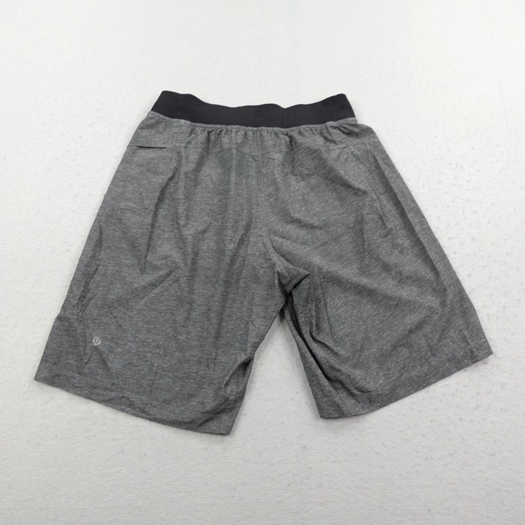 Lululemon Lululemon Shorts Mens Medium Gray Athletic Performance Workout Gym Running Yoga Size US 31 - 4 Thumbnail
