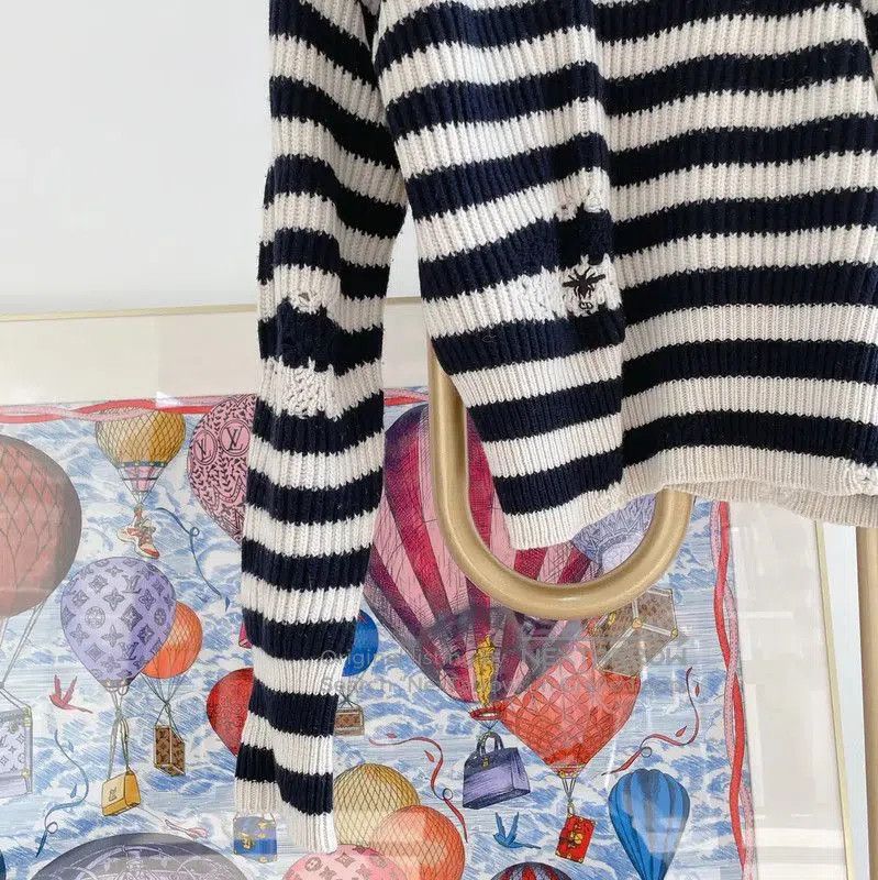 Dior Dior Striped Wool Sweater for Women . Size M / US 6-8 / IT 42-44 - 5 Thumbnail