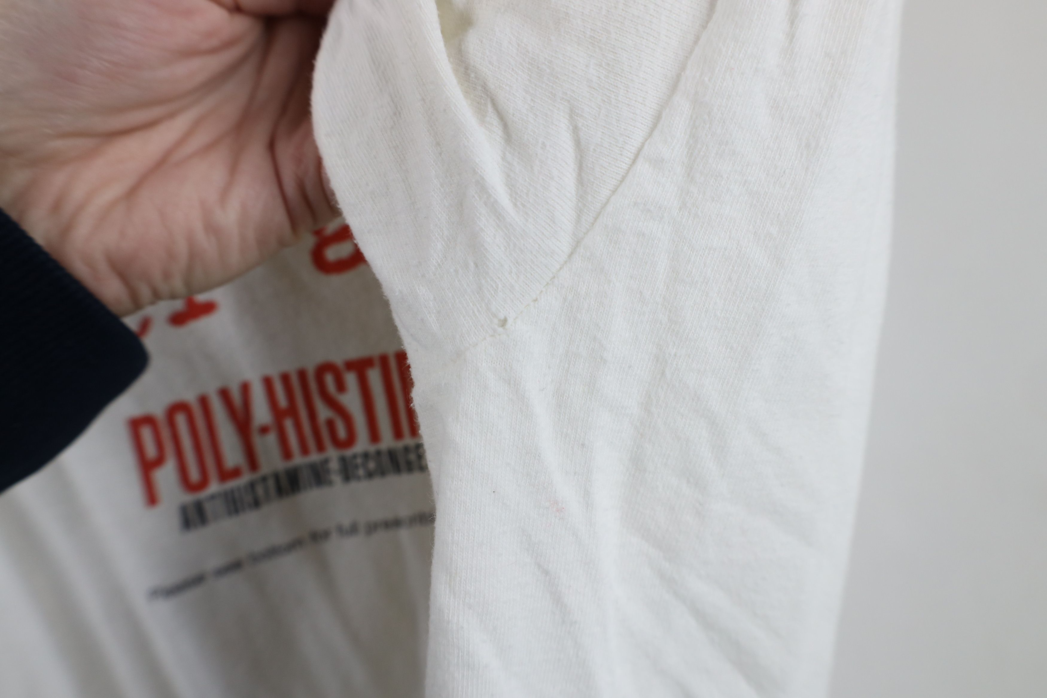 Vintage Vintage 90s Poly Histine D Antihistamine Cartoon T-Shirt USA Size US XXL / EU 58 / 5 - 5 Thumbnail