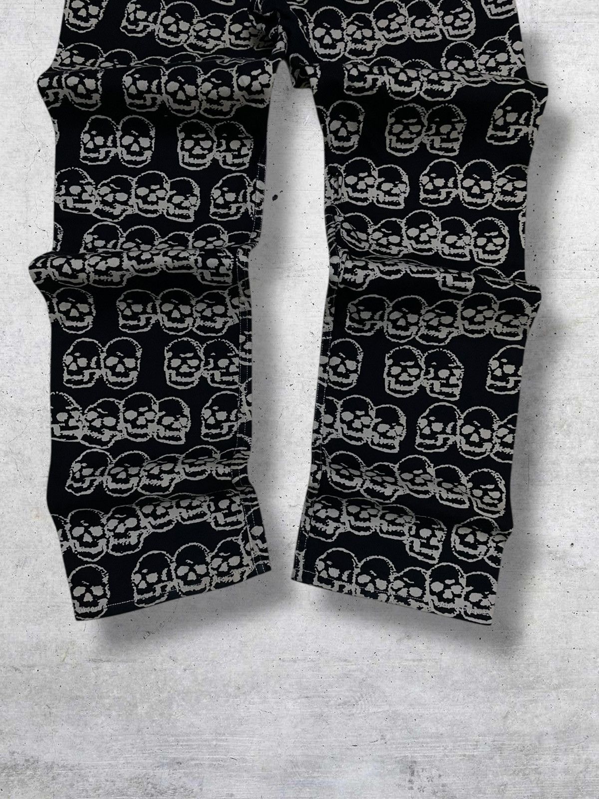 Hysteric Glamour VINTAGE HYSTERIC GLAMOUR FULLPRINT SKULL ICONIC PUNK PANT Size US 28 / EU 44 - 10 Thumbnail
