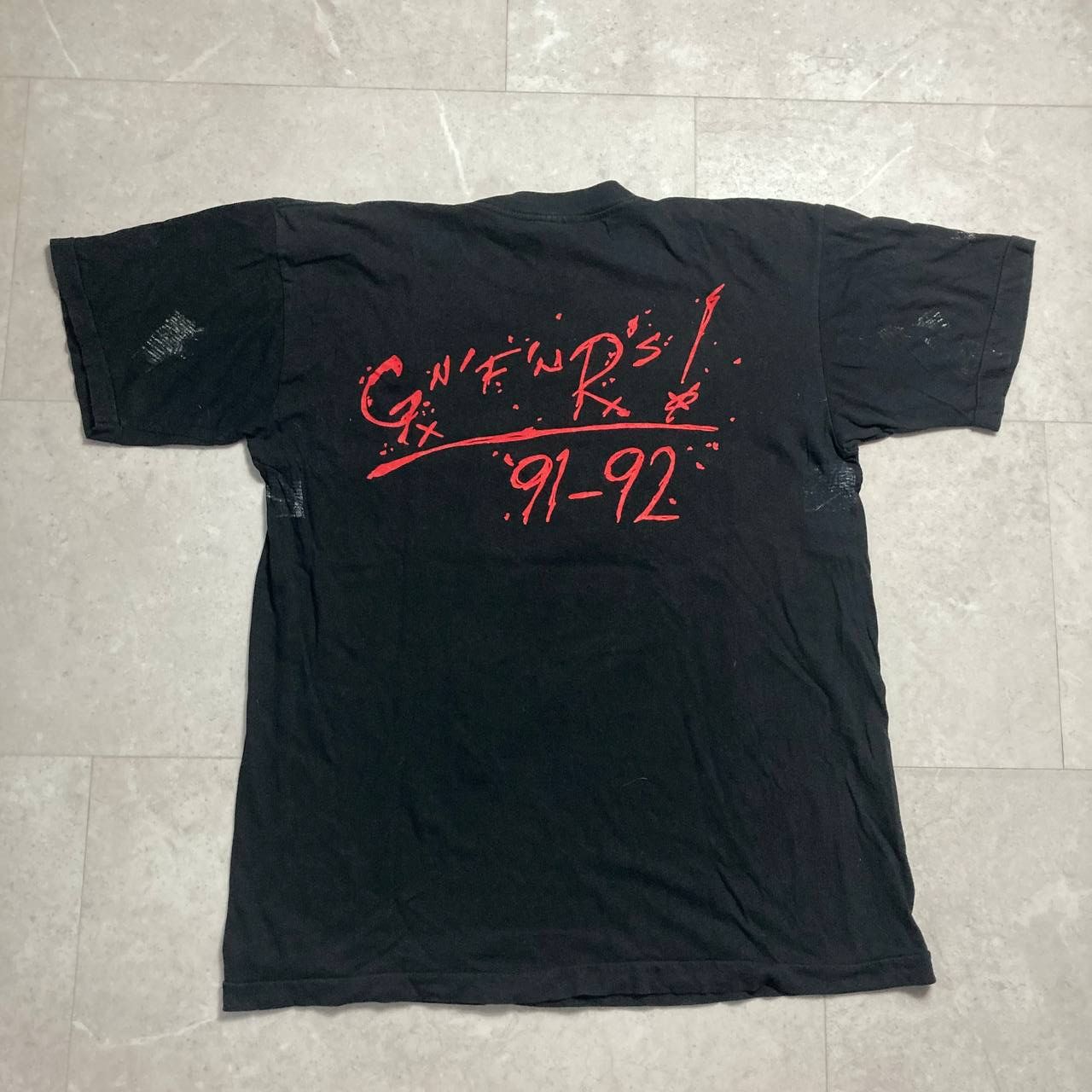 Band Tees Vintage Guns'N'Roses Rock Band 91-92 Tour Tee Size US XL / EU 56 / 4 - 2 Thumbnail