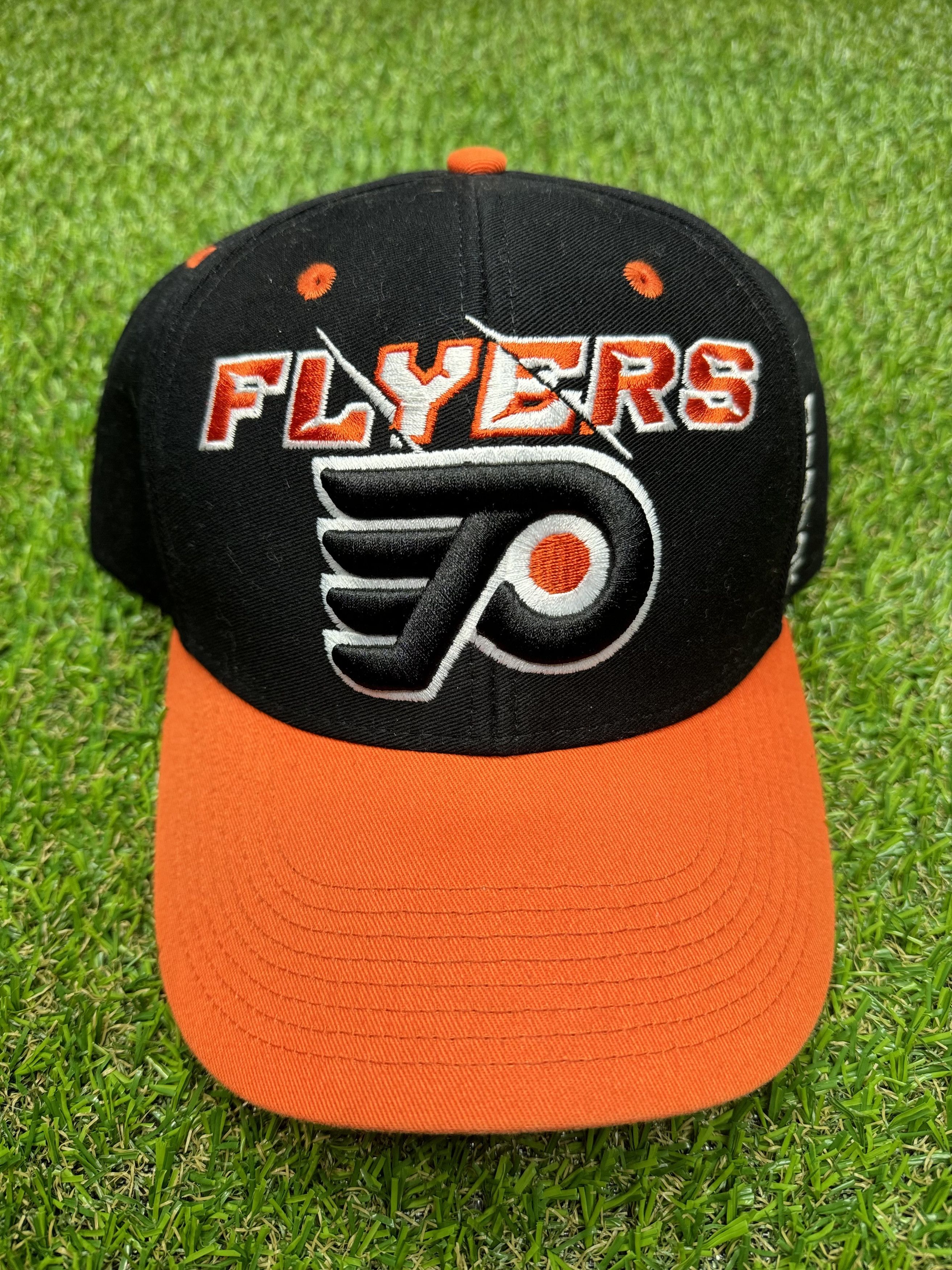 Reebok Reebok Philadelphia Flyers Structured Snapback Hat Size ONE SIZE - 1 Thumbnail