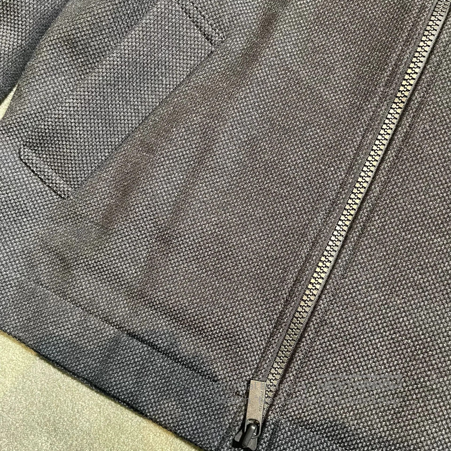 Issey Miyake issey miyake black quilted jacket size 2. Size US S / EU 44-46 / 1 - 3 Thumbnail