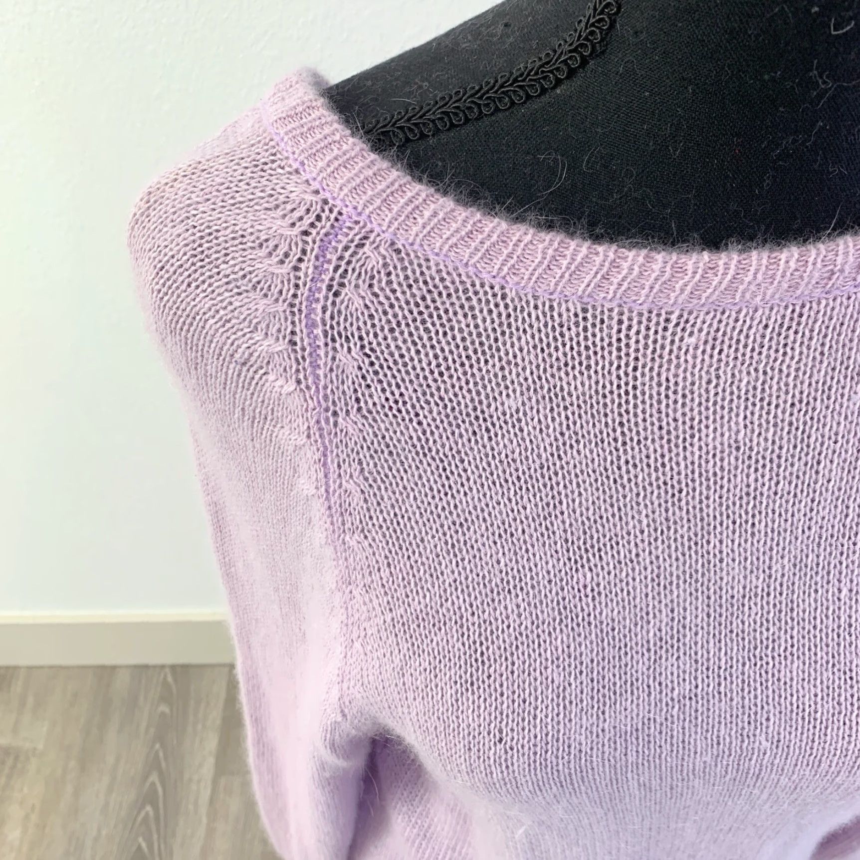 Vintage VINTAGE The Italian Mob Purple Angora Linen Cross Back Sweater L 90s Modern? Size L / US 10 / IT 46 - 2 Thumbnail