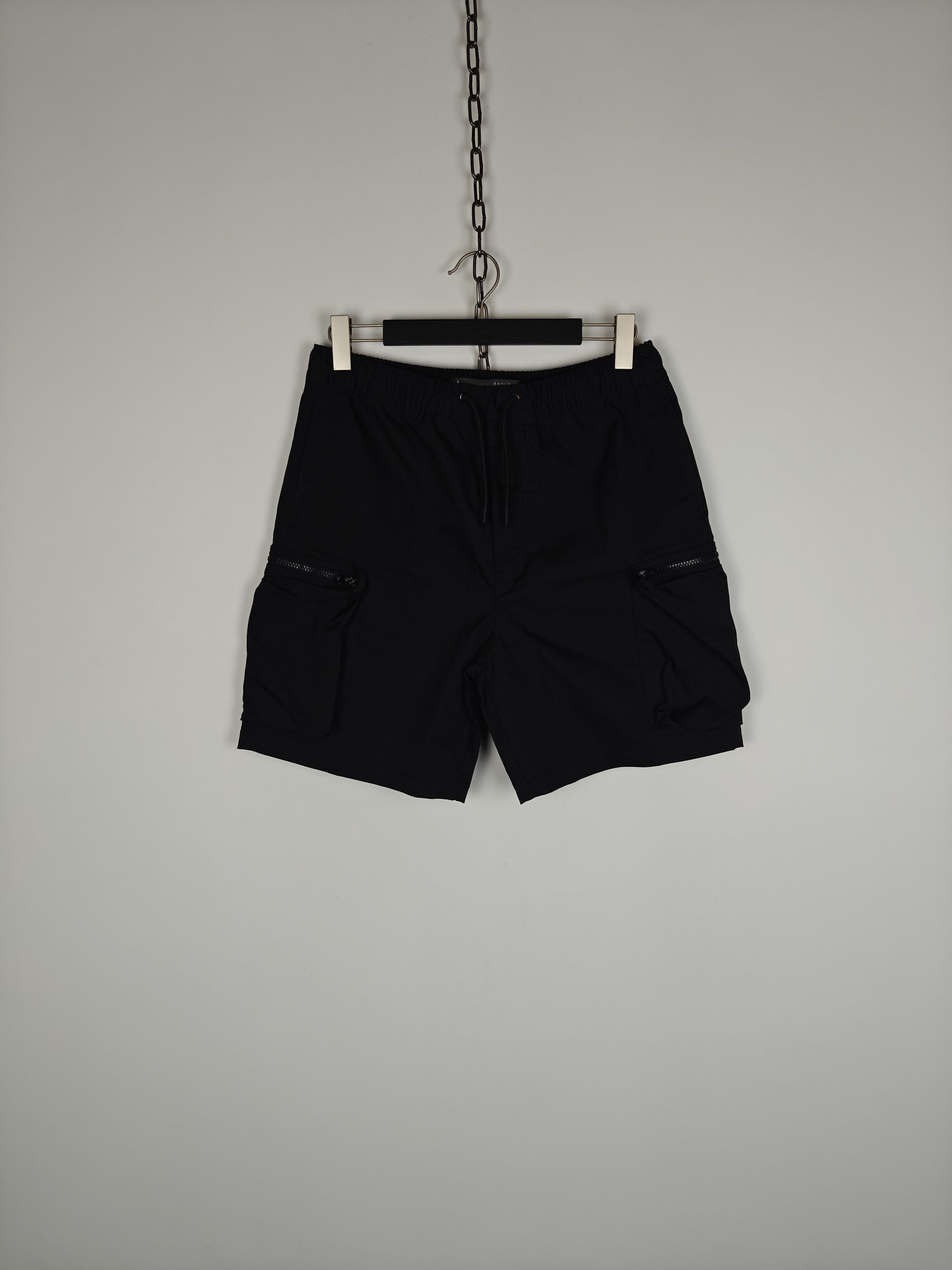 MIL-TEC Tech Cargo Shorts Multipocket Black size M Size US 32 / EU 48 - 1 Thumbnail
