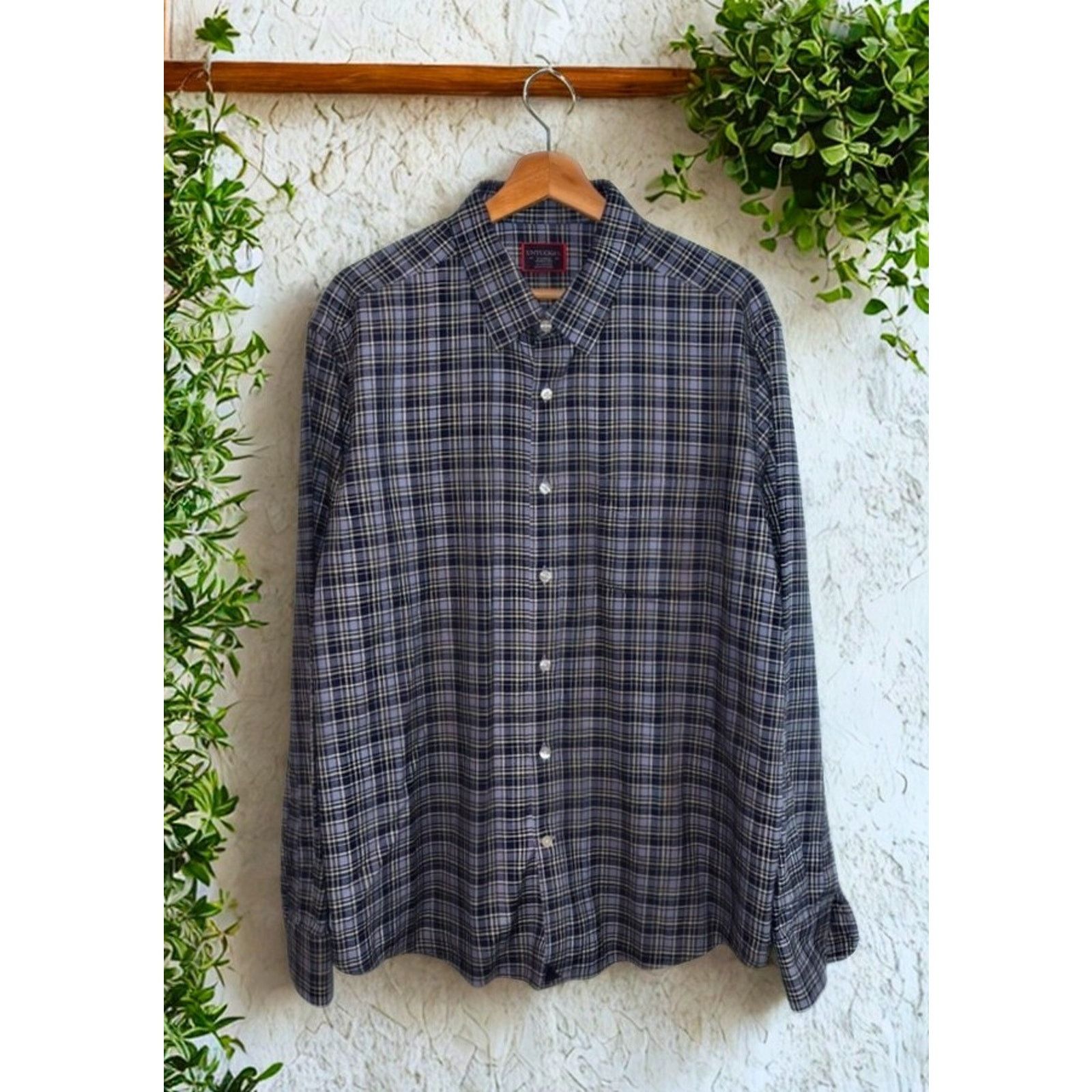 UNTUCKit UNTUCKit Pio Cesare Flannel Plaid Shirt XL L/S Button Size US XL / EU 56 / 4 - 7 Thumbnail