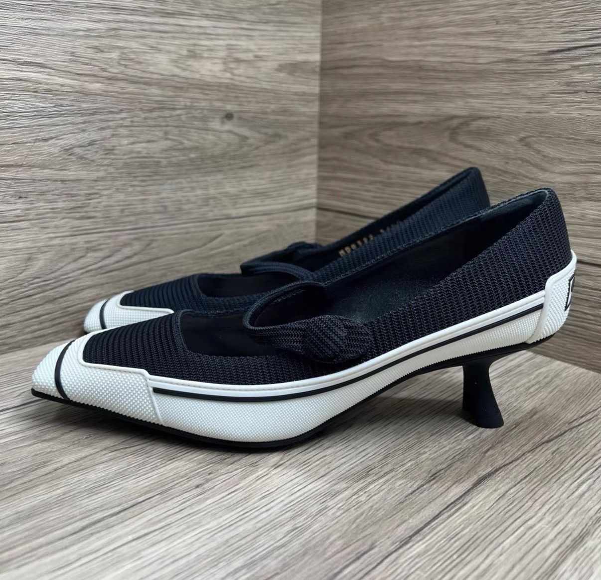 Dior Dior D-Motion Black & White Square Toe High Heels J41 Size US 7 / IT 37 - 1 Thumbnail