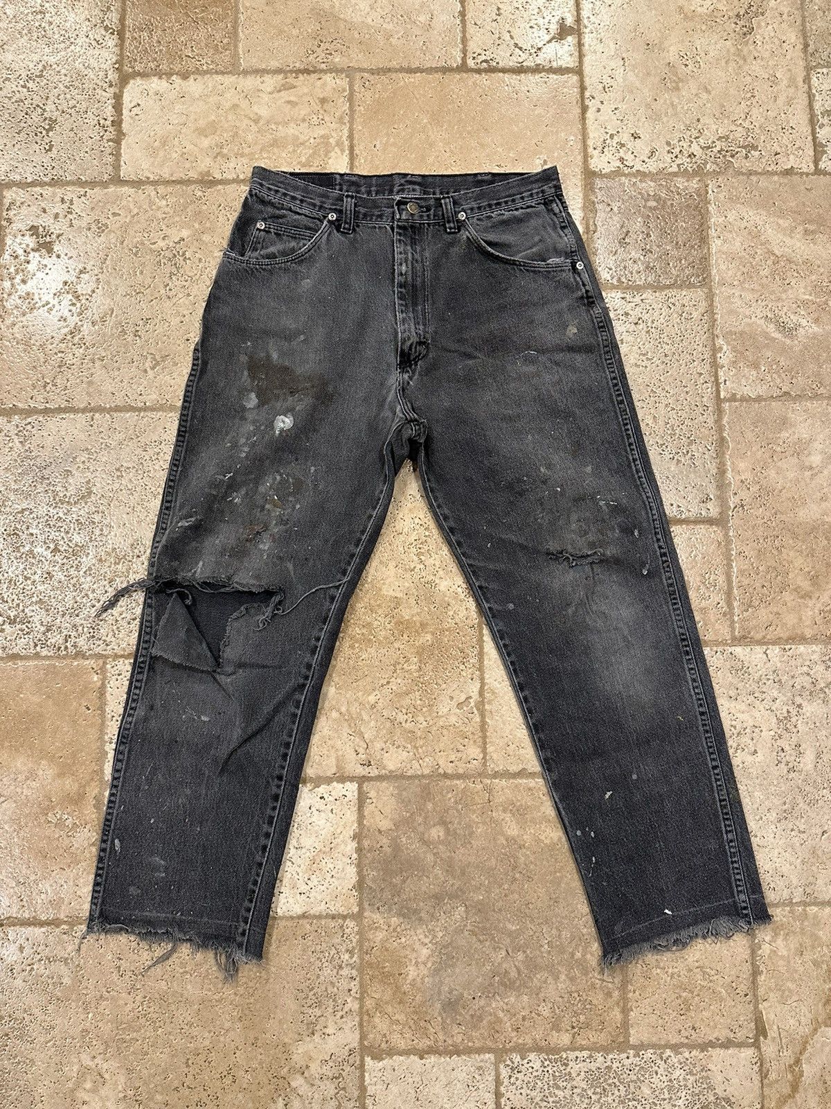 Vintage × Wrangler Vintage Wrangler Thrashed Painter’s Distressed Black Denim Size US 32 / EU 48 - 1 Thumbnail