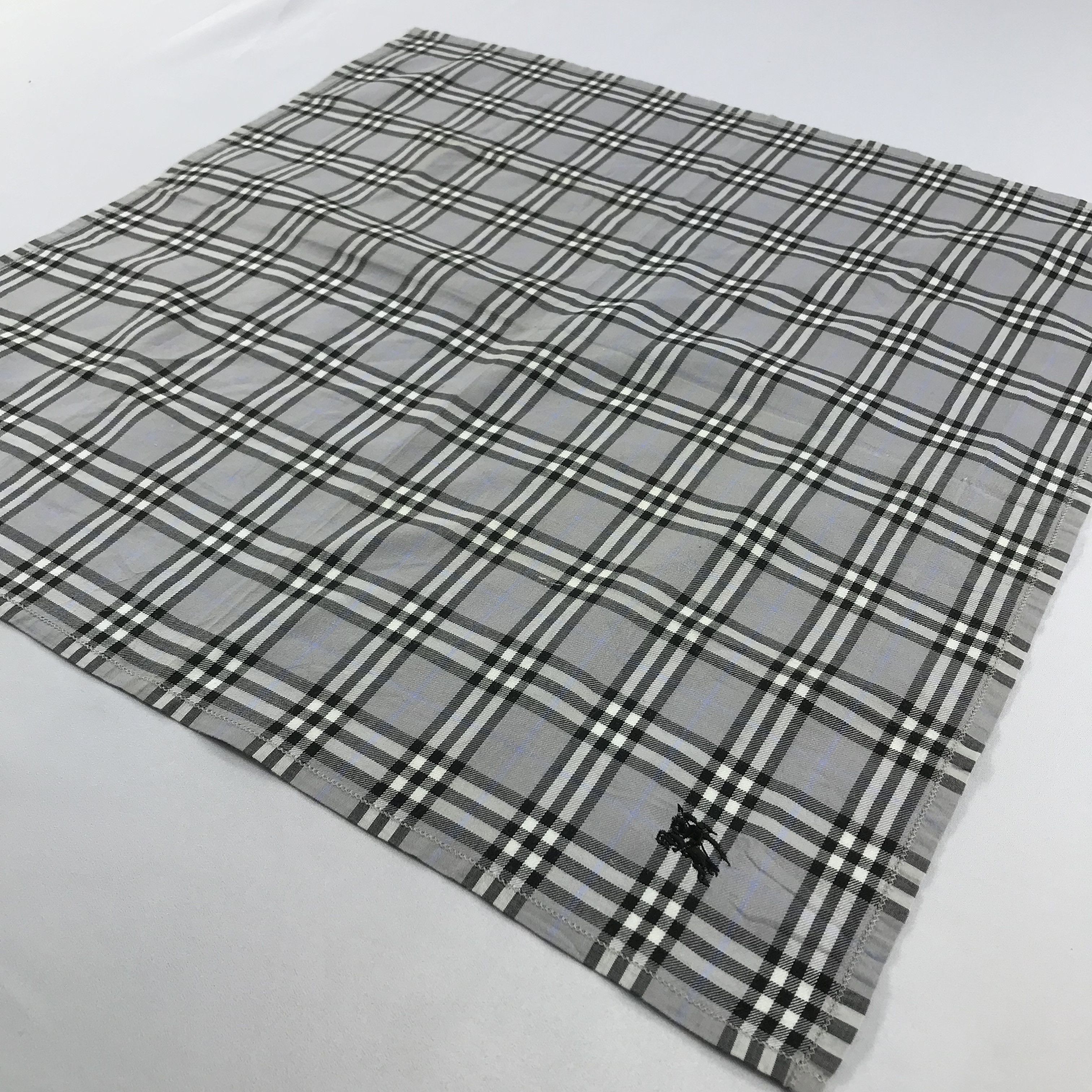 Burberry × Vintage Burberry Bandana / Handkerchief / Neckerchief - S2238 Size ONE SIZE - 2 Thumbnail