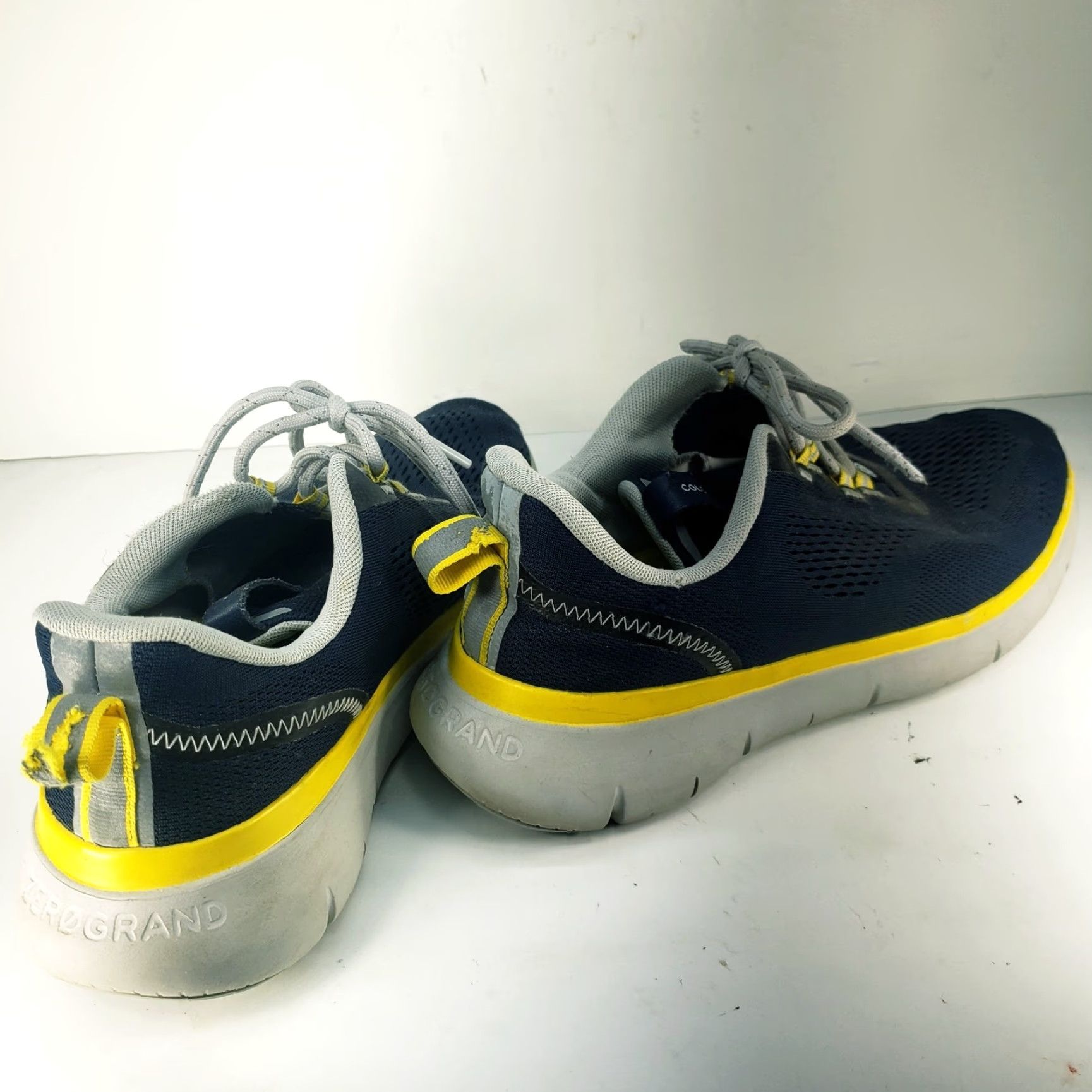 Cole Haan VINTAGE Cole Haan Zerogrand Journey Runner Men 11M Navy Blue Yellow White Sneaker Mens Shoes Size US 11 / EU 44 - 4 Thumbnail