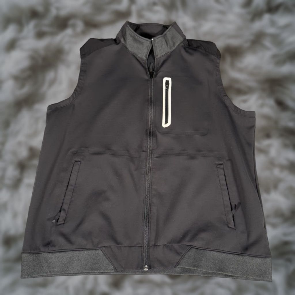 Rhone VINTAGE Rhone Full Zip Vest Jacket Mens 2XL Athletic Performance Stretch Black Size US XXL / EU 58 / 5 - 1 Thumbnail