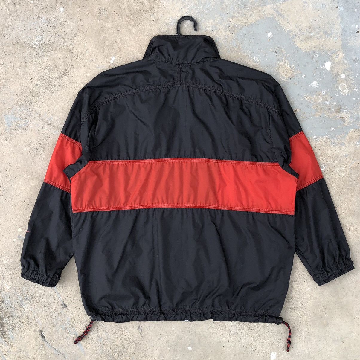 Nike Vintage Nike 90s Big Swoosh Windbreaker Jacket Size L / US 10 / IT 46 - 4 Thumbnail