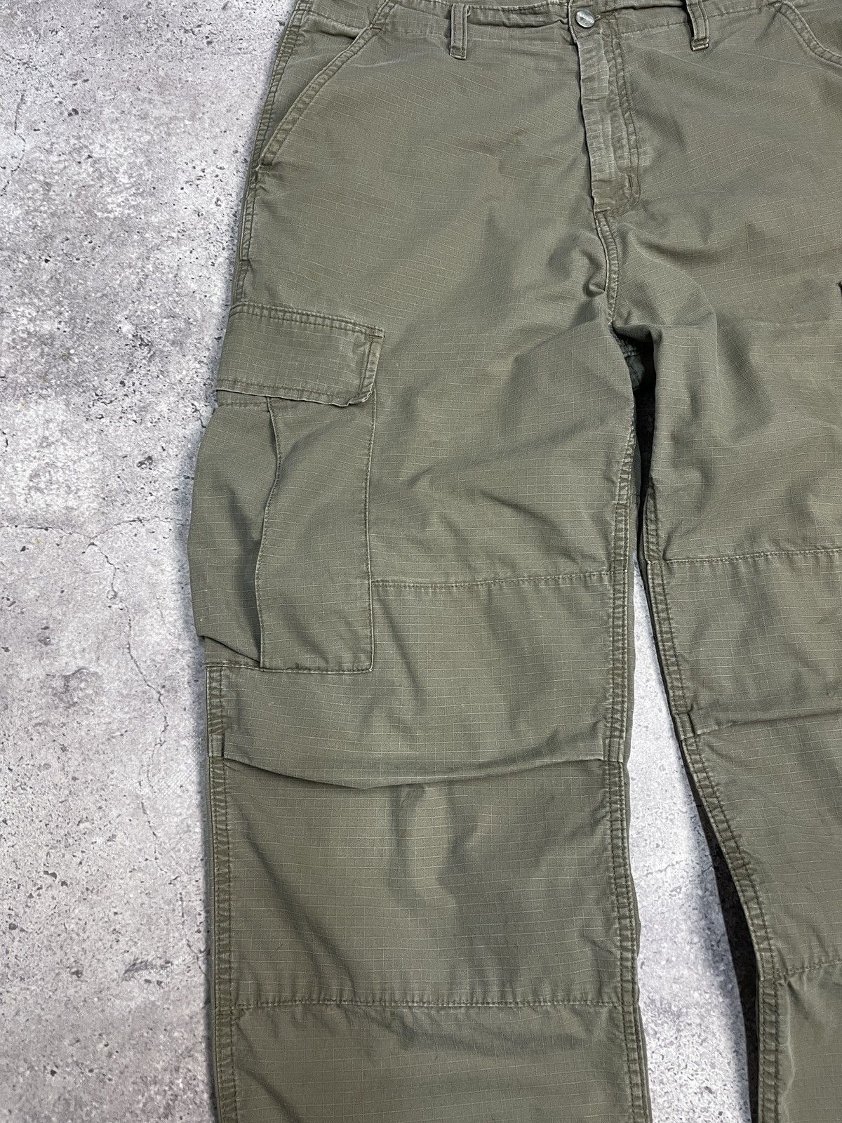 Vintage Carhartt Cargo Pants Jeans Y2K Style Baggy Fit