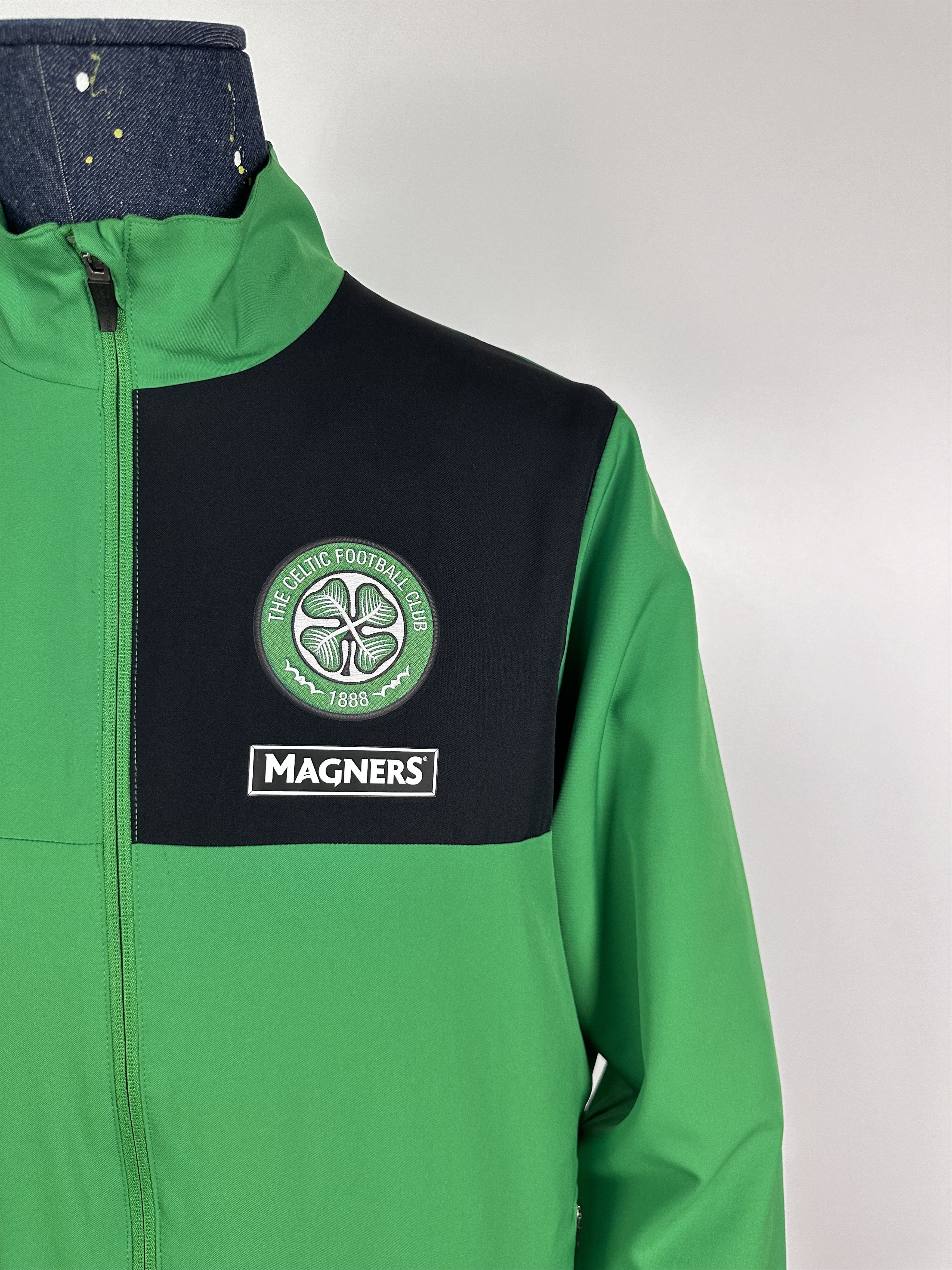 New Balance CELTIC 2015 2016 TRAINING FOOTBALL SOCCER TRACK TOP JACKET Size US M / EU 48-50 / 2 - 3 Thumbnail