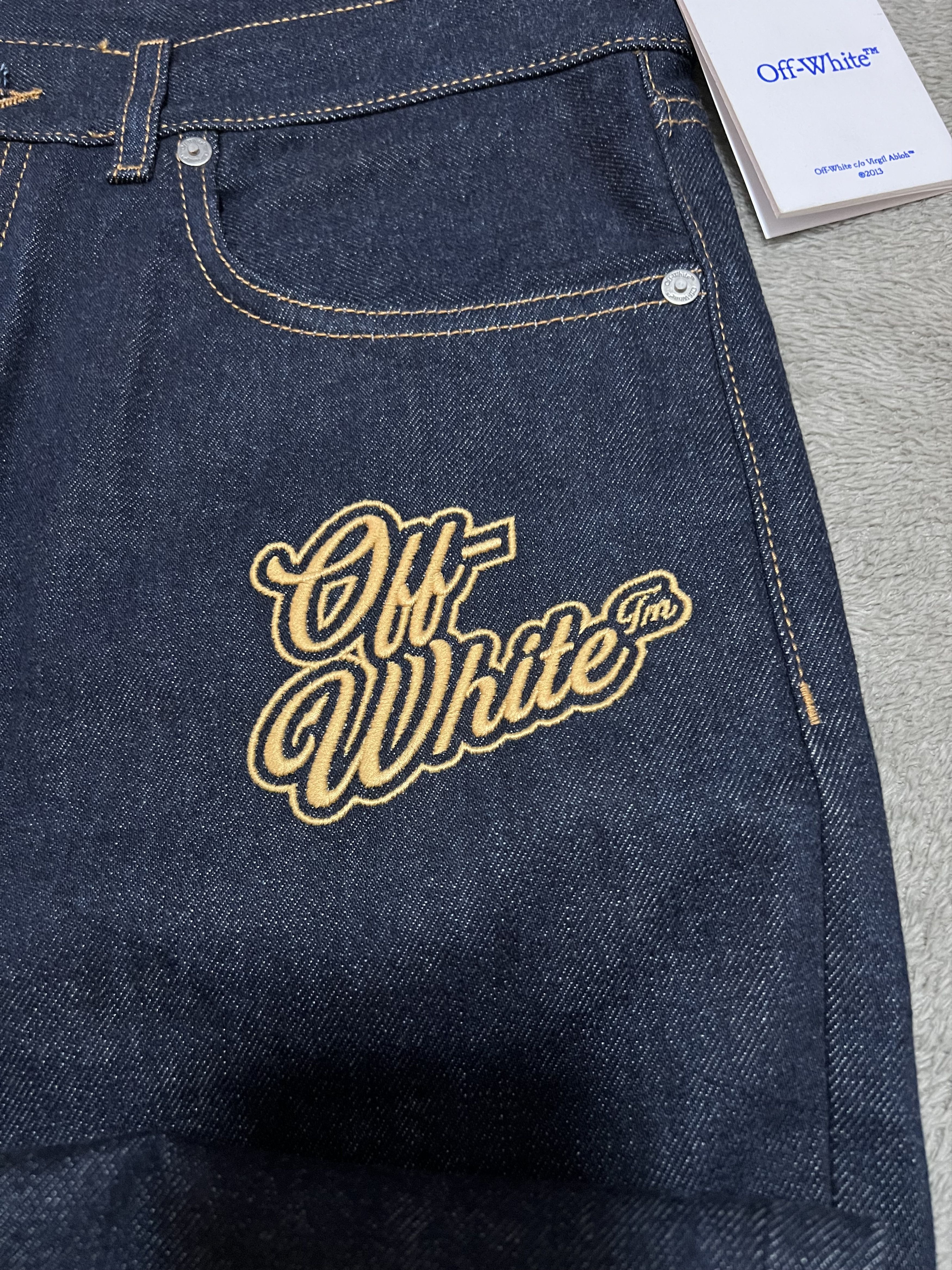 Off-White Off-White SS24 “90s Logo” Raw Blue Flare Jeans - W31 Size US 31 - 2 Thumbnail