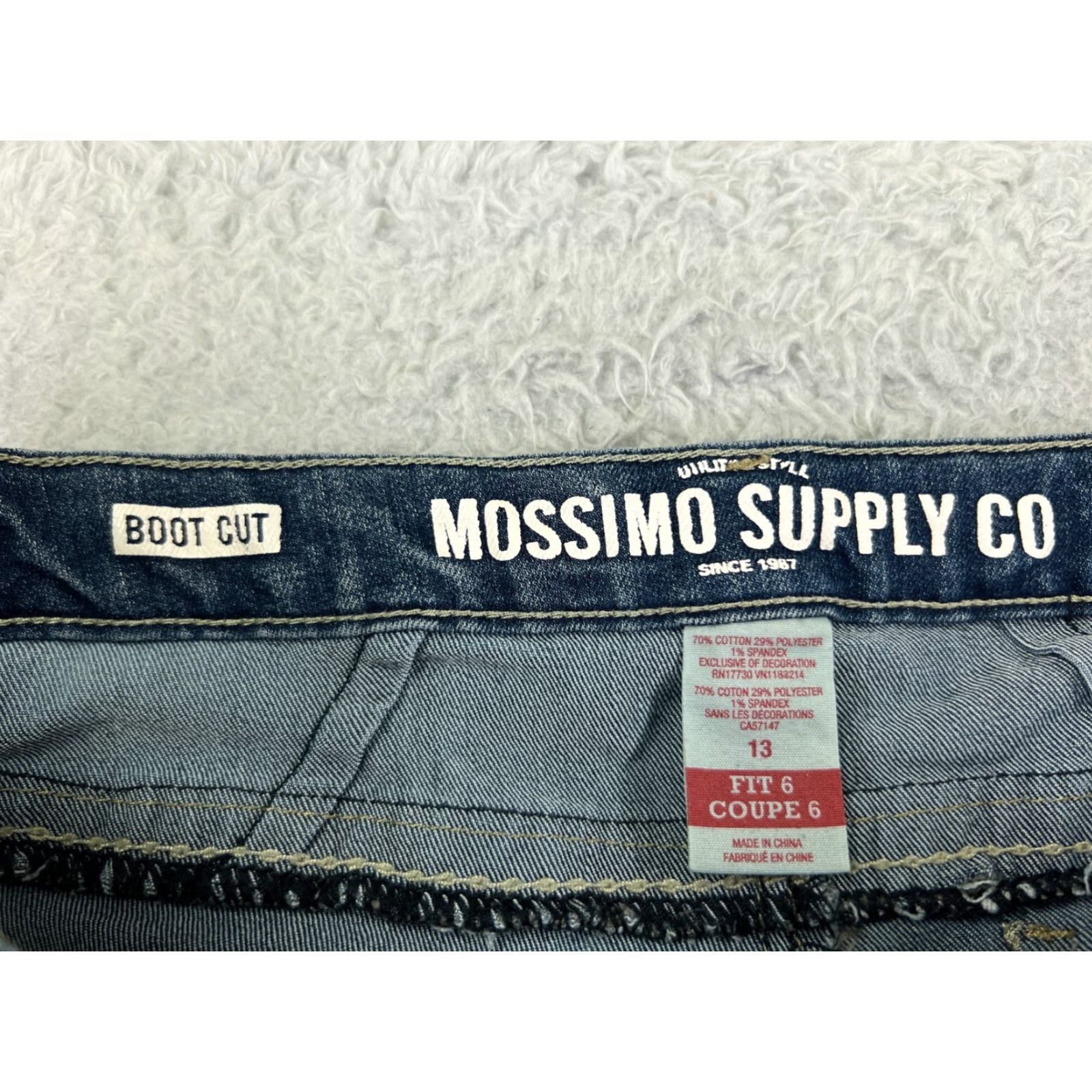 Mossimo Mossimo Jeans Women Bootcut Denim Blue 30x31 Regular 13 Mid Rise Cotton Blend 5-Pocket Design Size 34" / US 12 / IT 48 - 6 Thumbnail